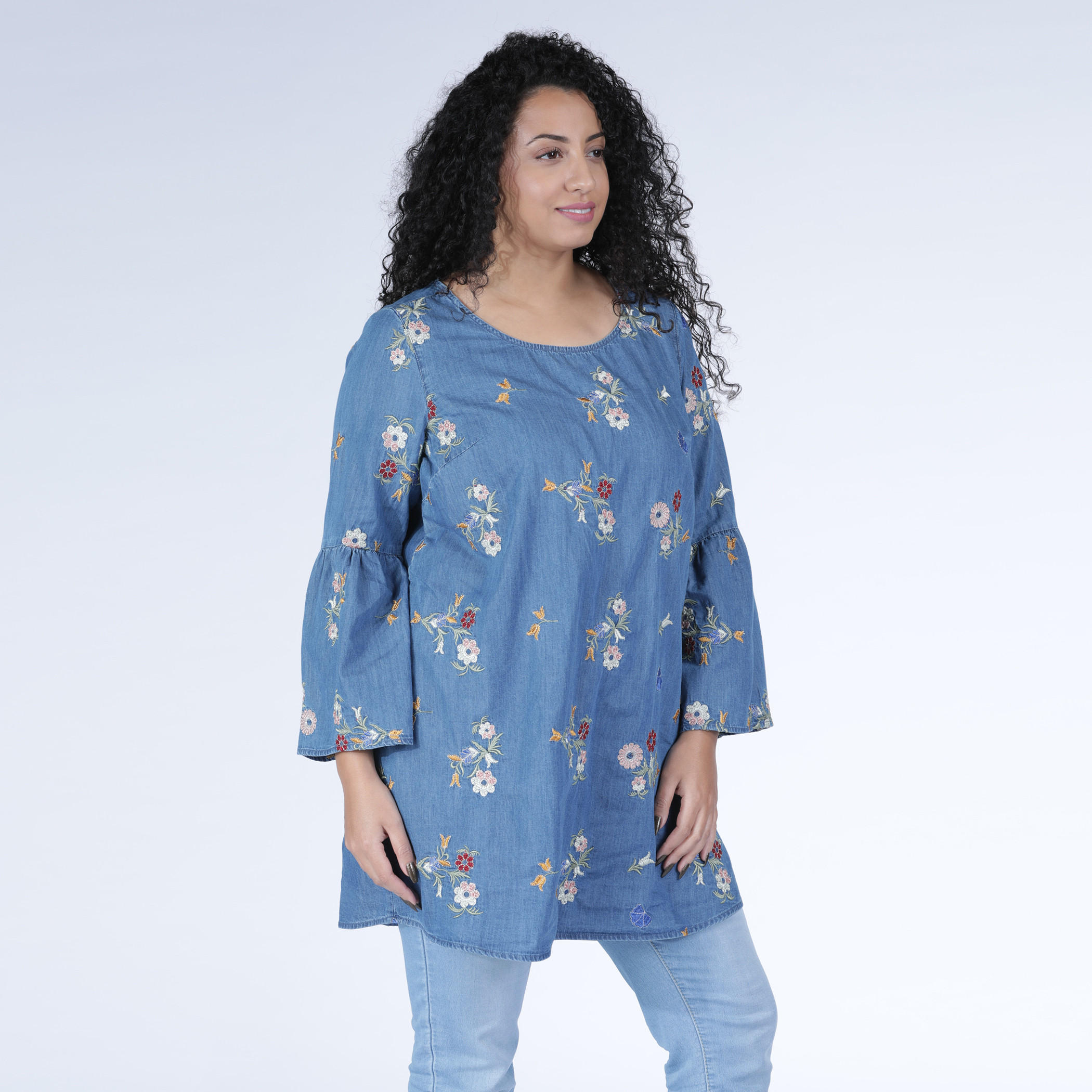 تونيك مطرّز بأكمام طويلة وياقة مستديرة-women-clothing-shirtsandblouses-blouses-image-3