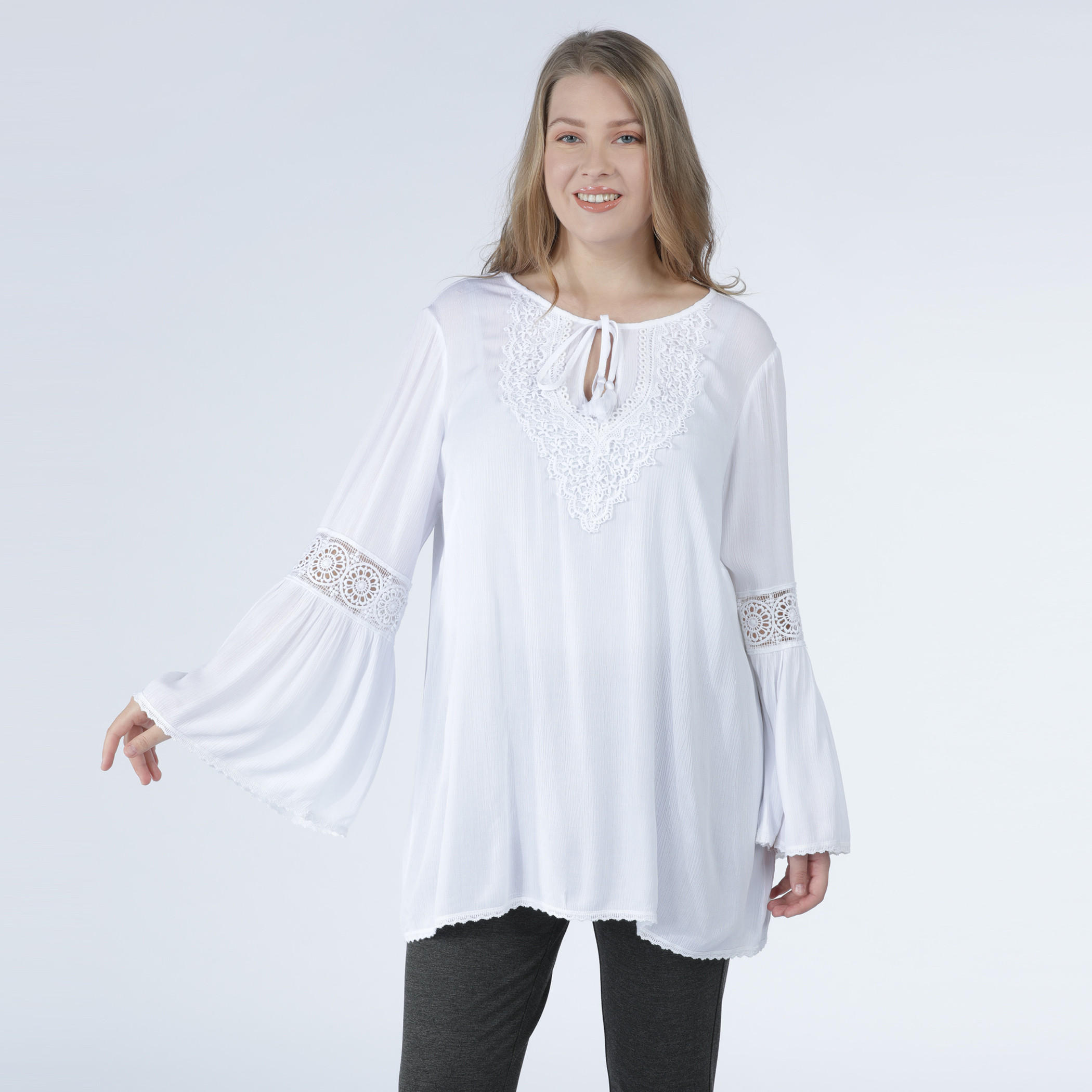 بلوزة بياقة مستديرة وأكمام عريضة-women-clothing-shirtsandblouses-blouses-image-5