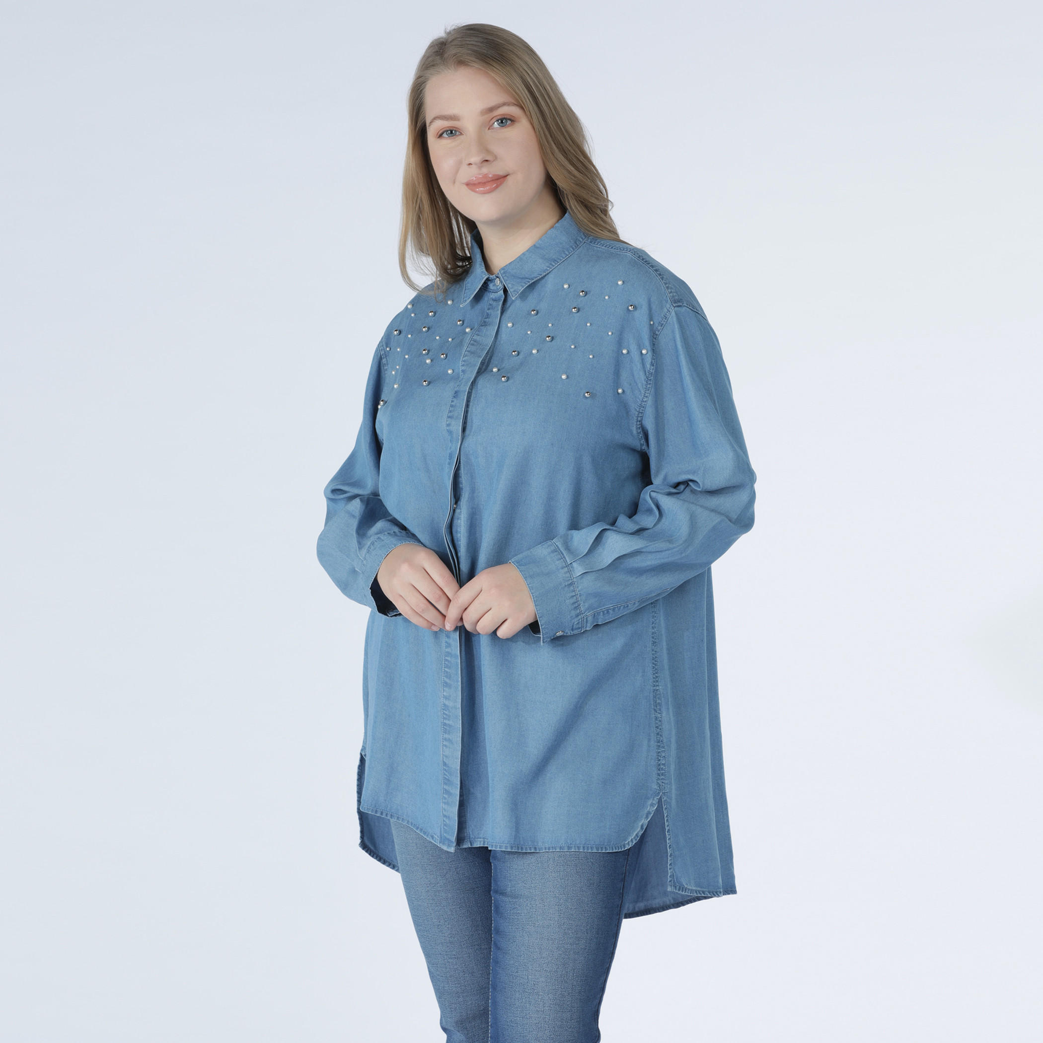 قميص من الدنيم مزخرف بأكمام طويلة وأزرار-women-clothing-shirtsandblouses-blouses-image-5
