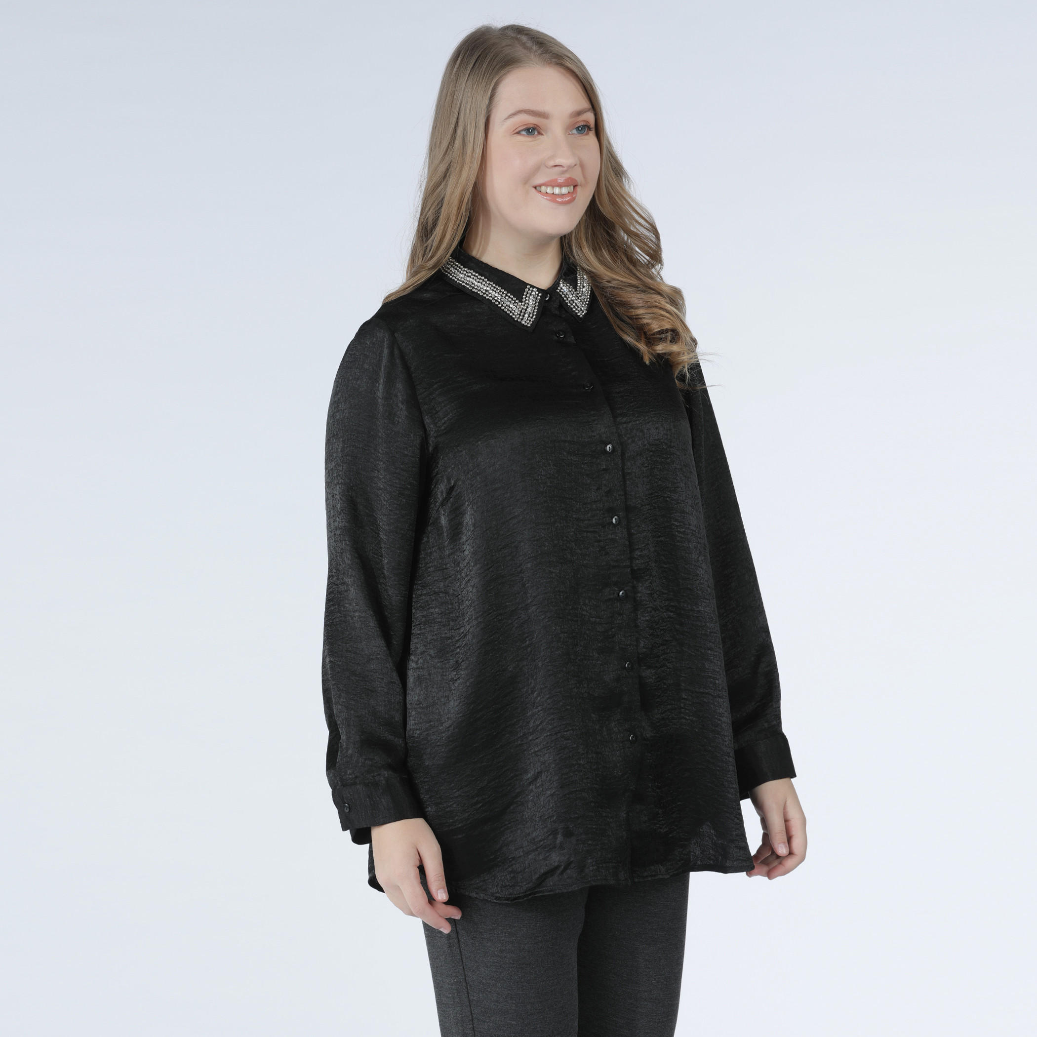 قميص مزخرف بأكمام طويلة وأزرار-women-clothing-shirtsandblouses-blouses-image-3