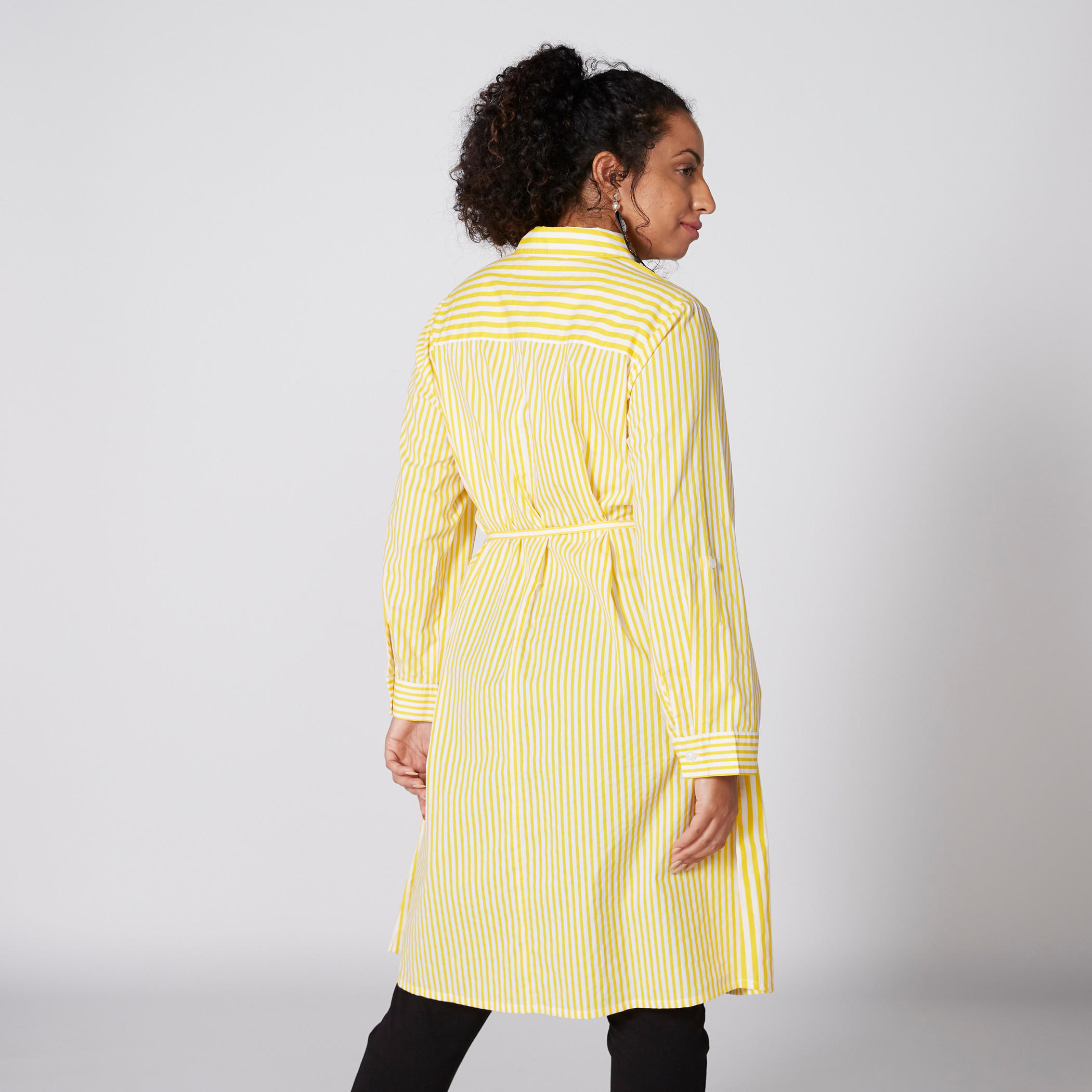 تونيك طويل مقلّم بأكمام طويلة وأزرار-women-clothing-shirtsandblouses-blouses-image-2