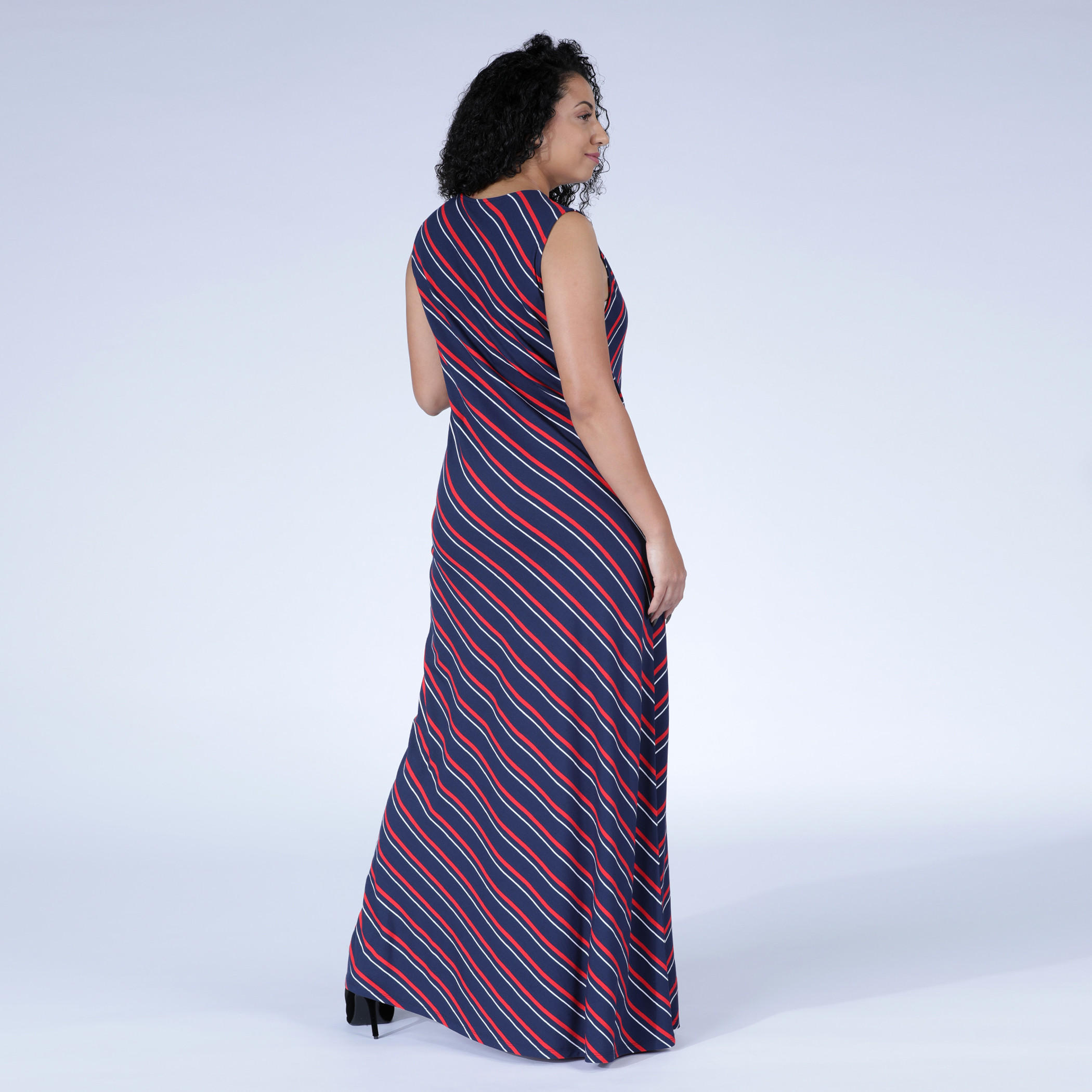 فستان طويل مقلّم بياقة V دون أكمام-women-clothing-dresses-image-2