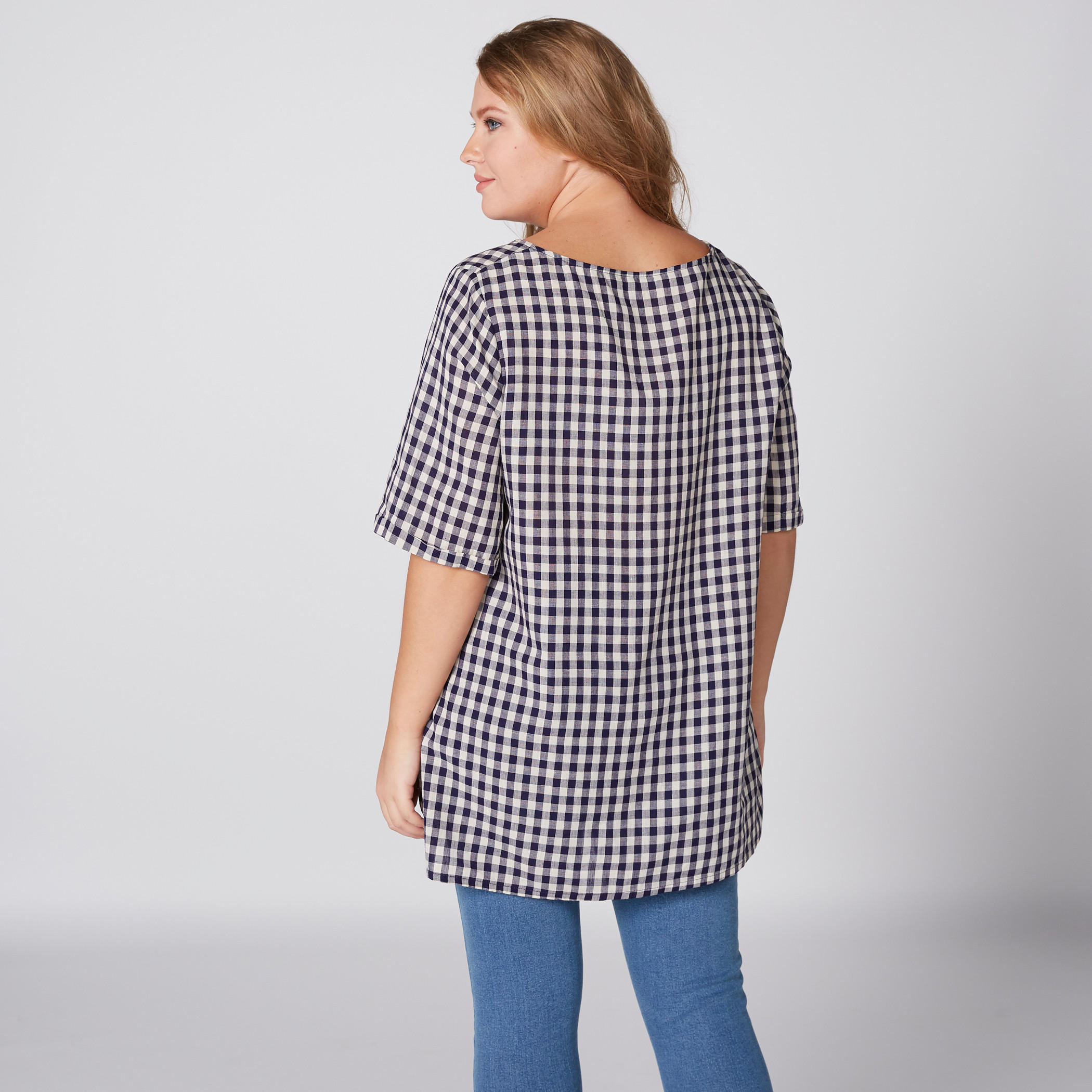 بلوزة طويلة كاروهات بياقة قارب-women-clothing-shirtsandblouses-blouses-image-1