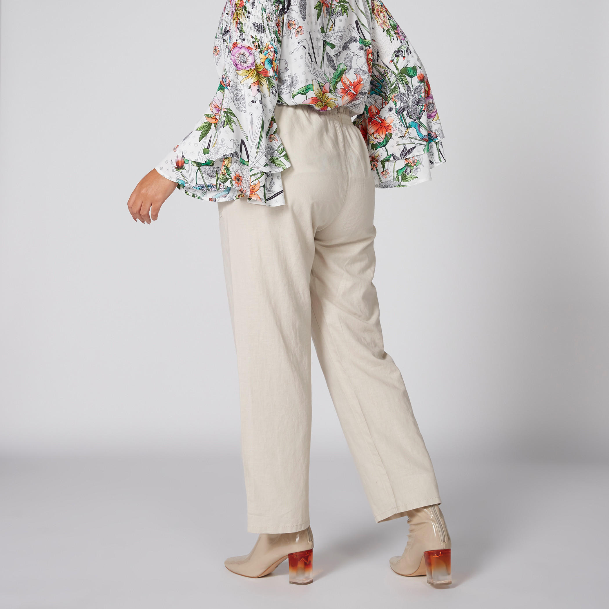 بنطال طويل بخصر مطاطي وجيوب-women-clothing-bottoms-trousers-image-2