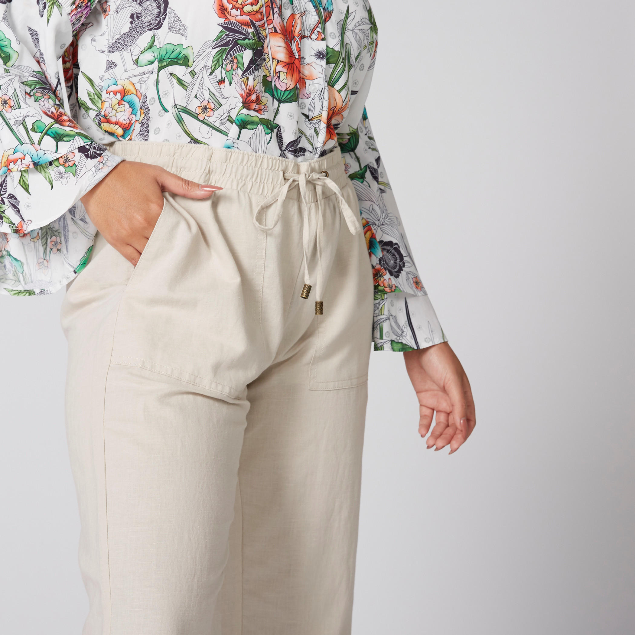 بنطال طويل بخصر مطاطي وجيوب-women-clothing-bottoms-trousers-image-3