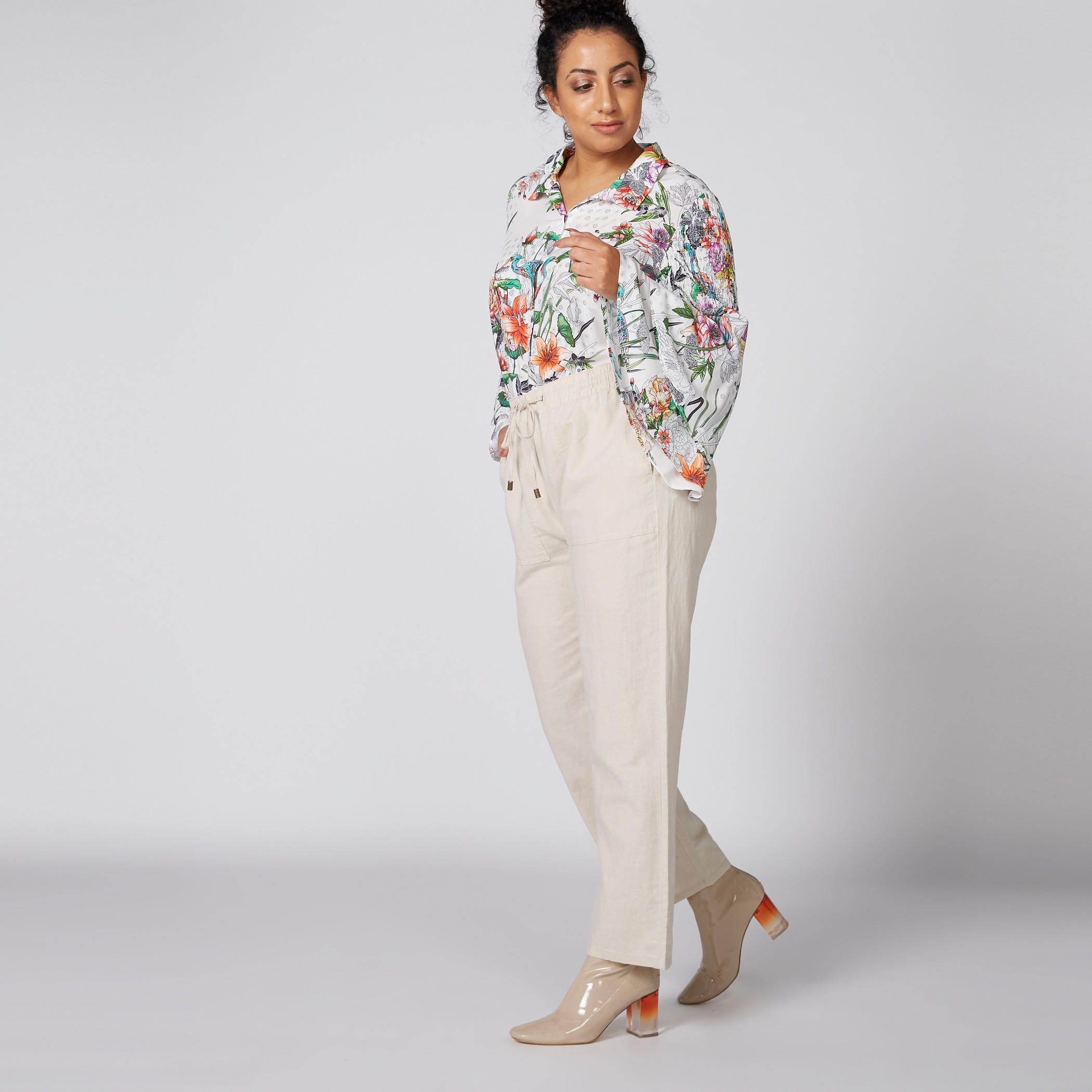 بنطال طويل بخصر مطاطي وجيوب-women-clothing-bottoms-trousers-image-4