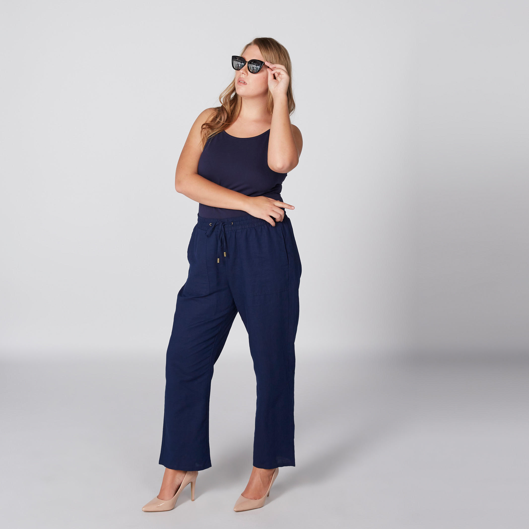 بنطال طويل بخصر مطاطي وجيوب-women-clothing-bottoms-trousers-image-2