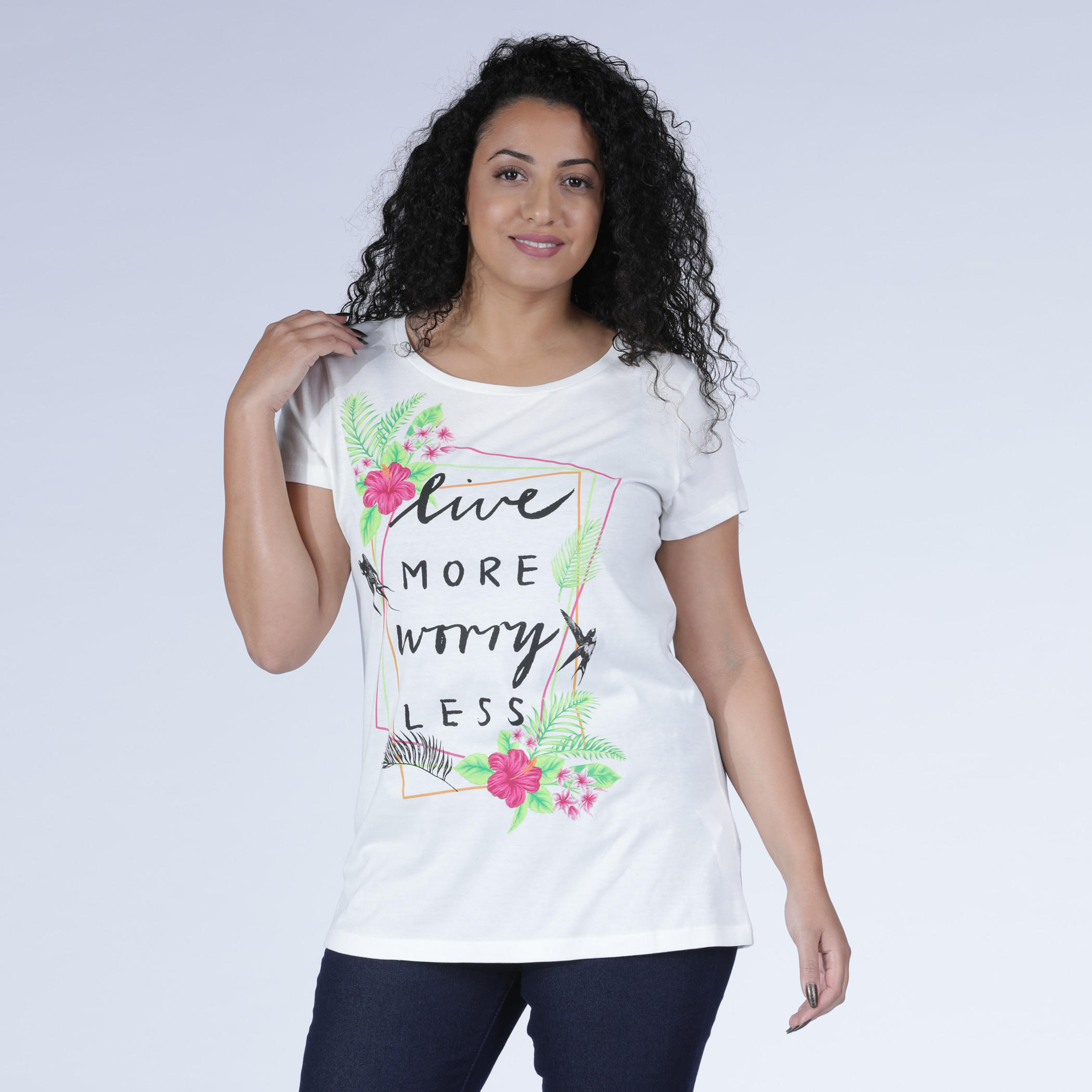 تيشيرت بياقة مستديرة وأكمام قصيرة مع طبعات-women-clothing-tshirts-image-1
