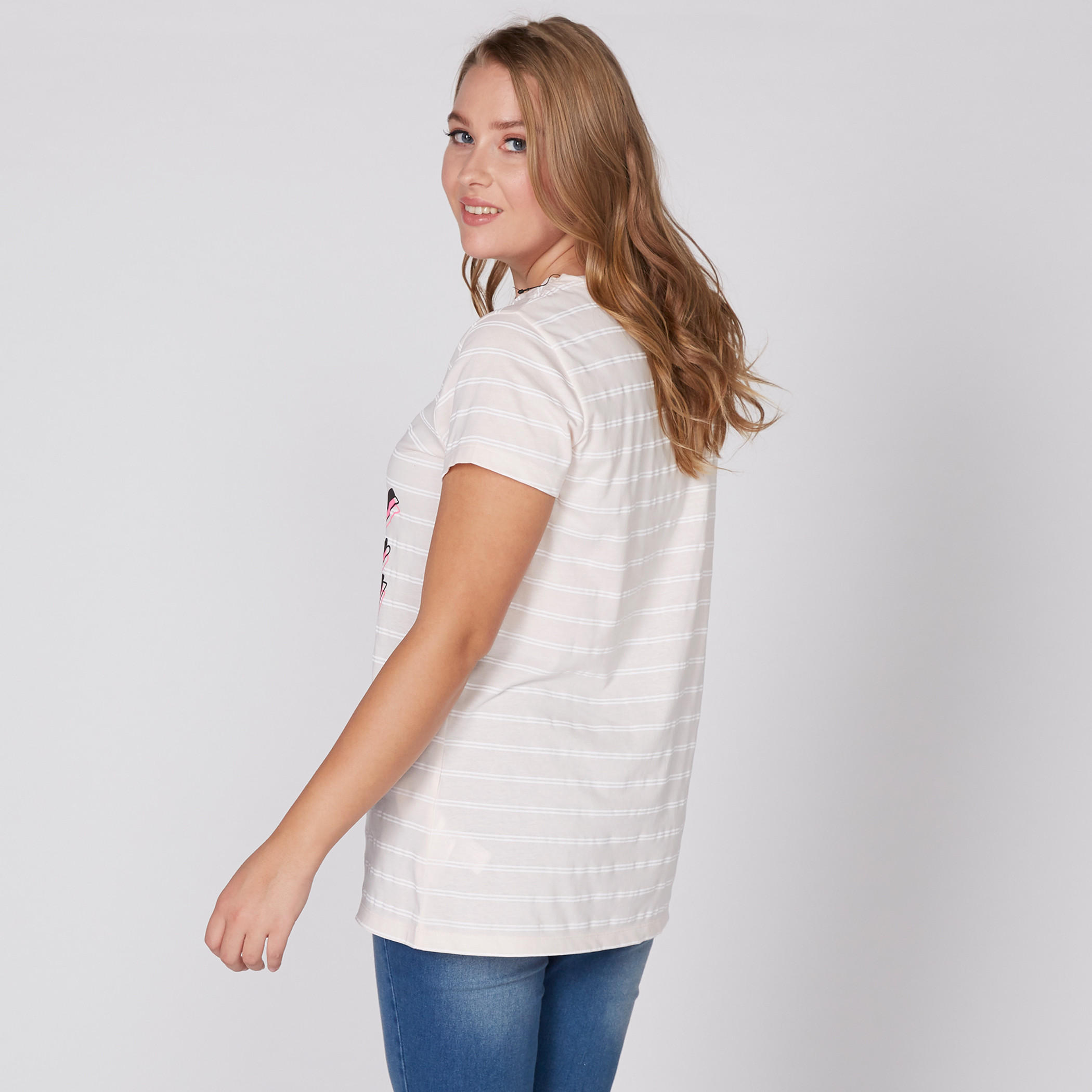 تيشيرت بياقة مستديرة وأكمام قصيرة مع طبعات-women-clothing-shirtsandblouses-blouses-image-4