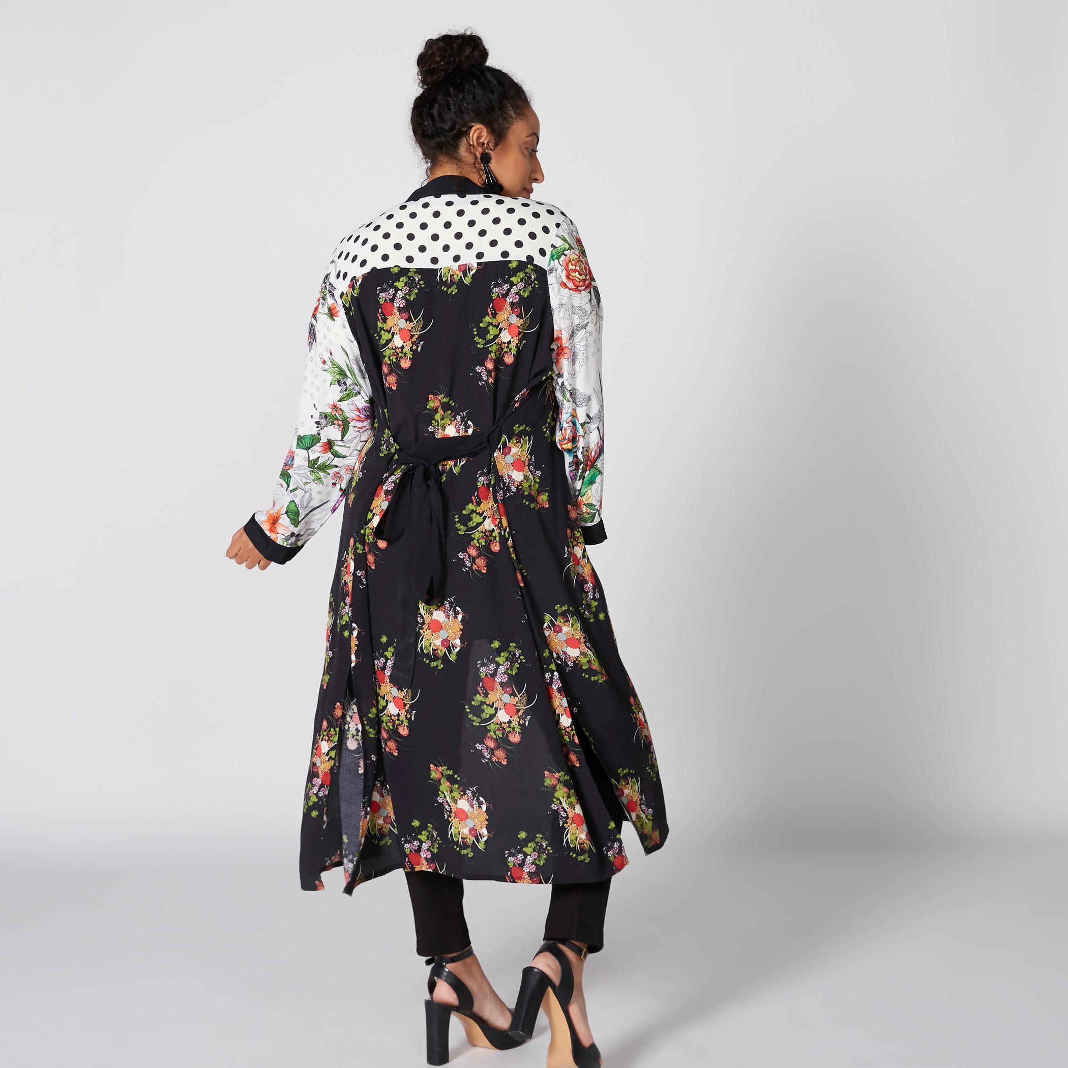 سترة طويلة بحزام رباط وطبعات أزهار-women-winterwear-coatsandjackets-jackets-image-2