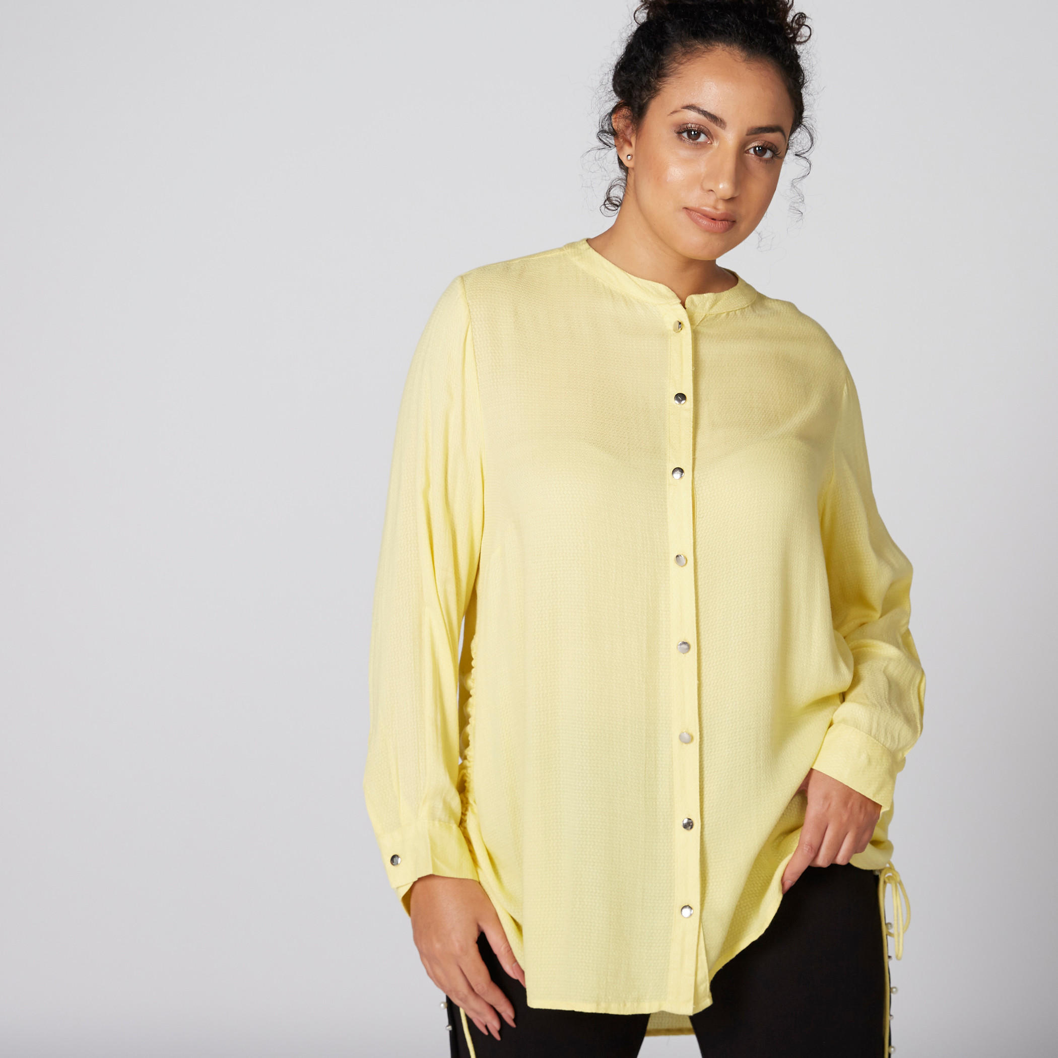 قميص بأكمام طويلة وأزرار-women-clothing-shirtsandblouses-blouses-image-4