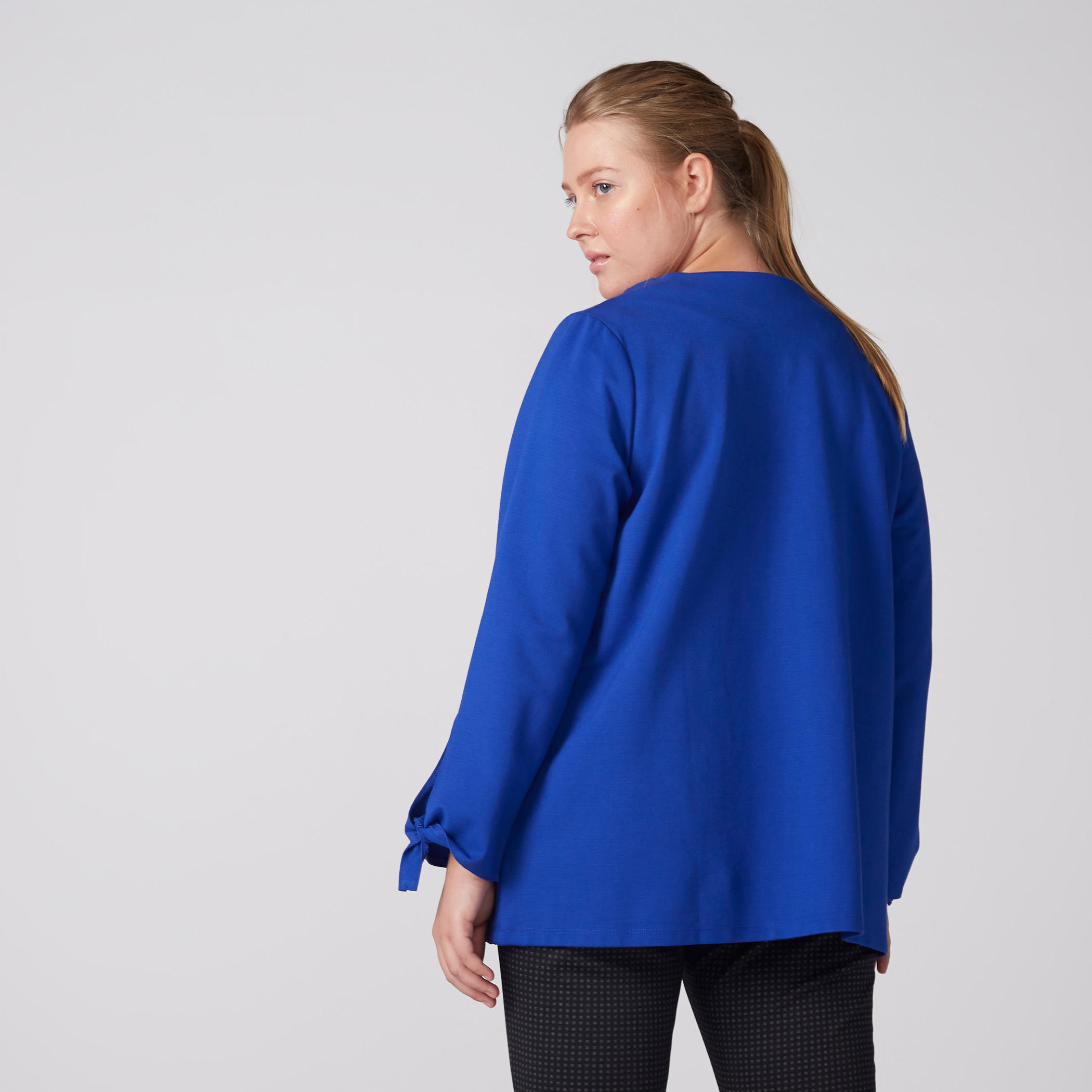 جاكيت بأكمام طويلة وأربطة-women-winterwear-coatsandjackets-jackets-image-3