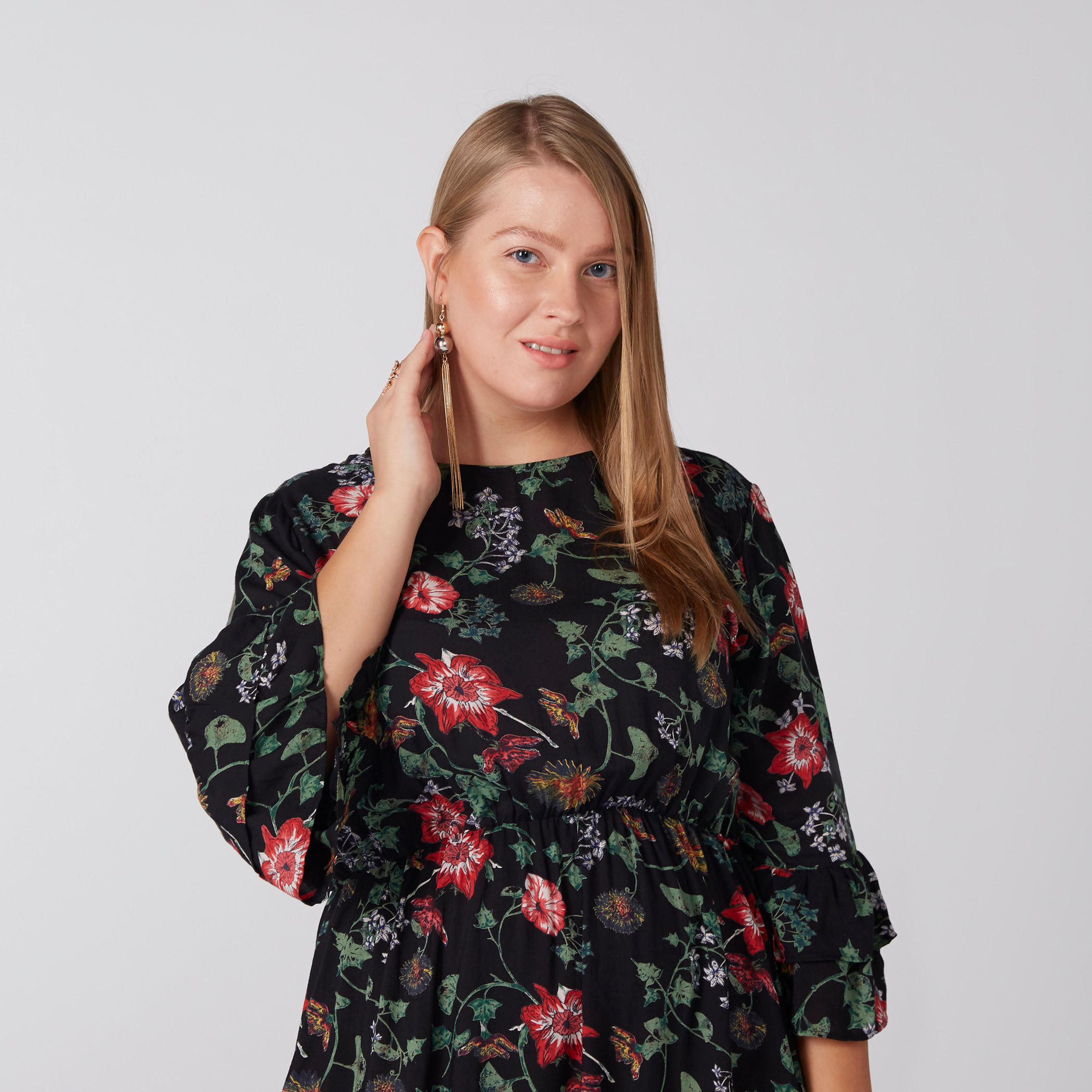 فستان ماكسي بطبعات وياقة مستديرة وأكمام 3/4-women-clothing-dresses-image-4