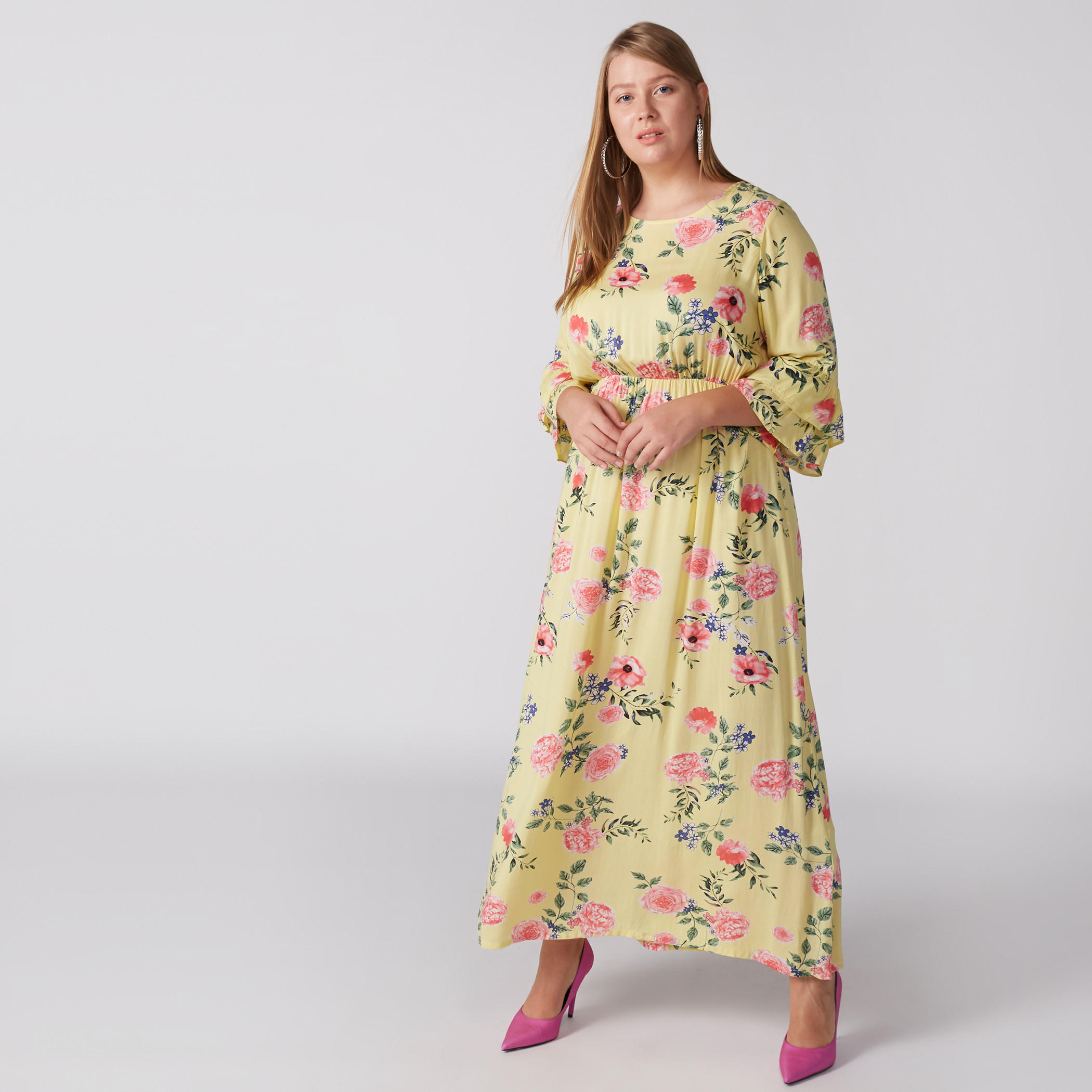 Printed Maxi Dress with Round Neck and 3/4 Sleeves-women-clothing-dresses-image-1