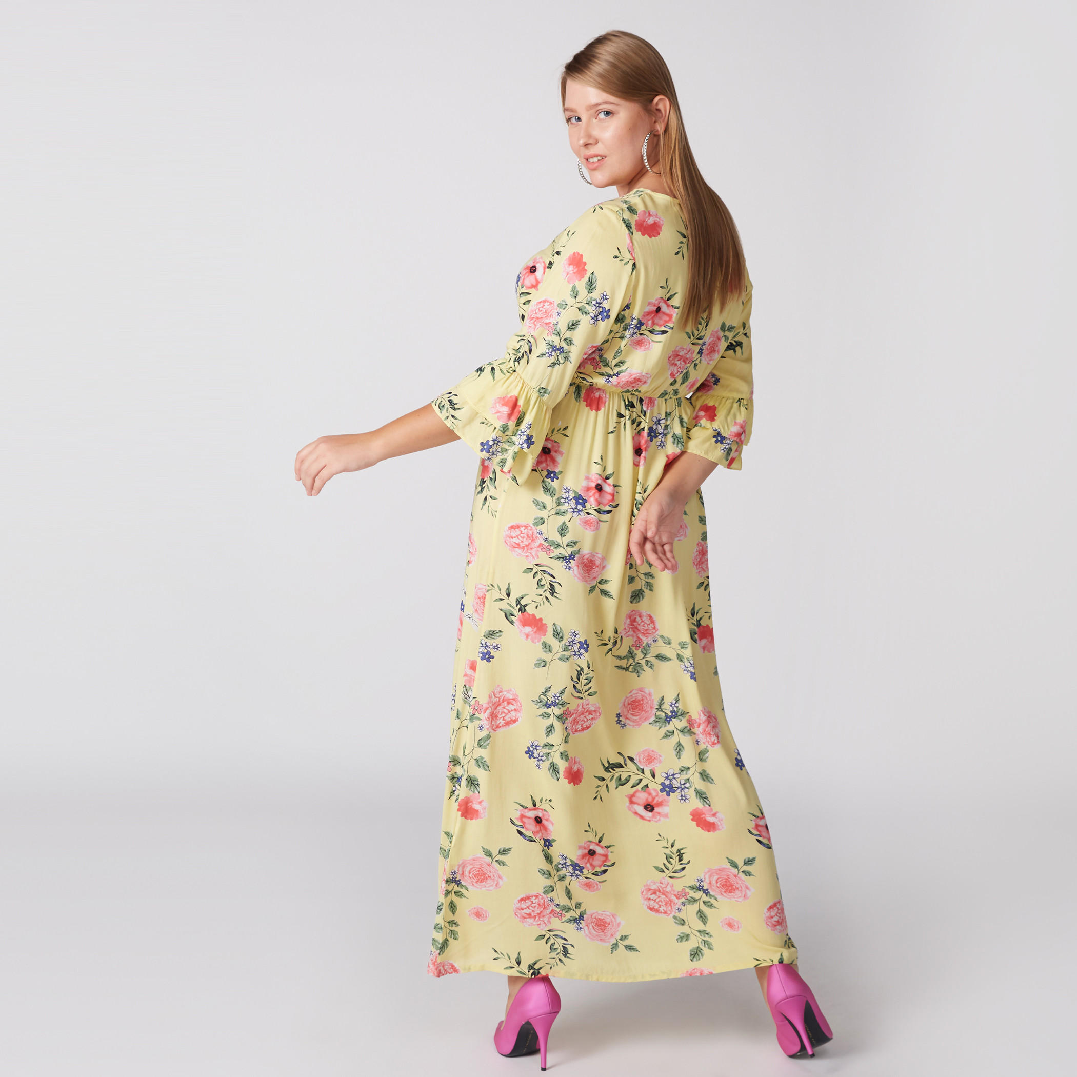 Printed Maxi Dress with Round Neck and 3/4 Sleeves-women-clothing-dresses-image-4