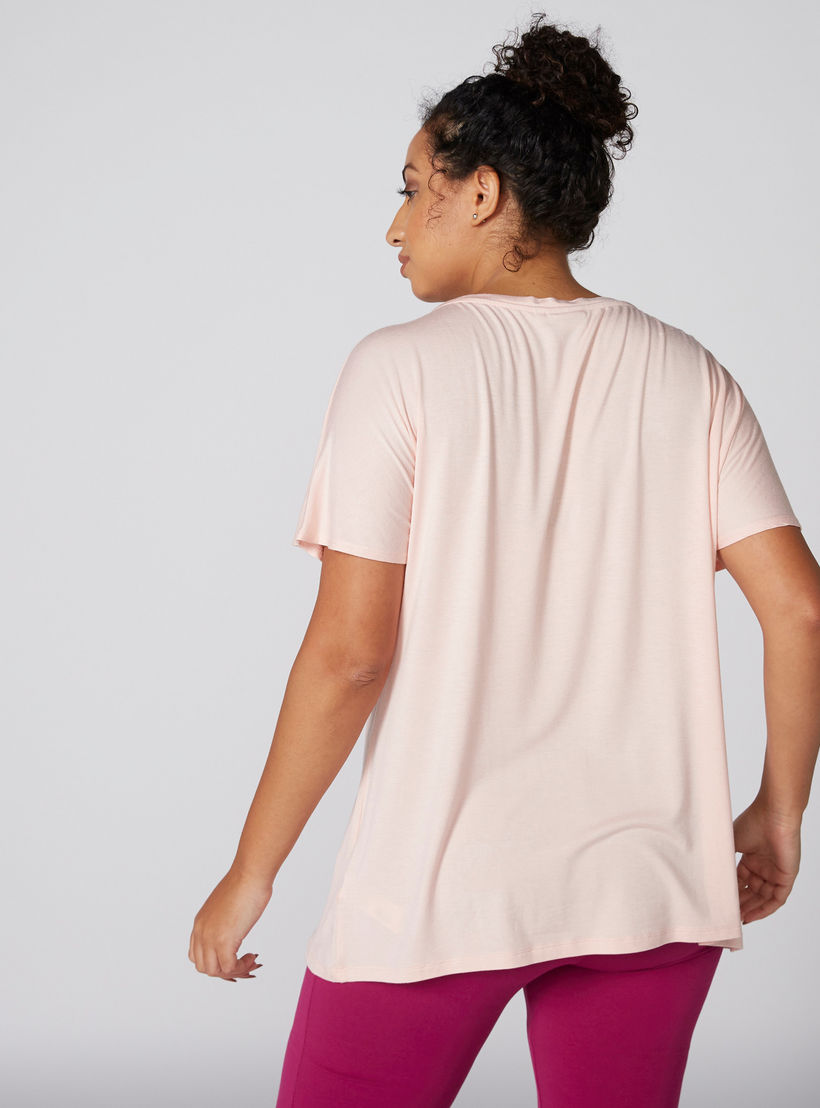 تيشيرت بياقة مستديرة وأكمام متصلة وطبعة توم أند جيري-women-clothing-tshirts-image-2