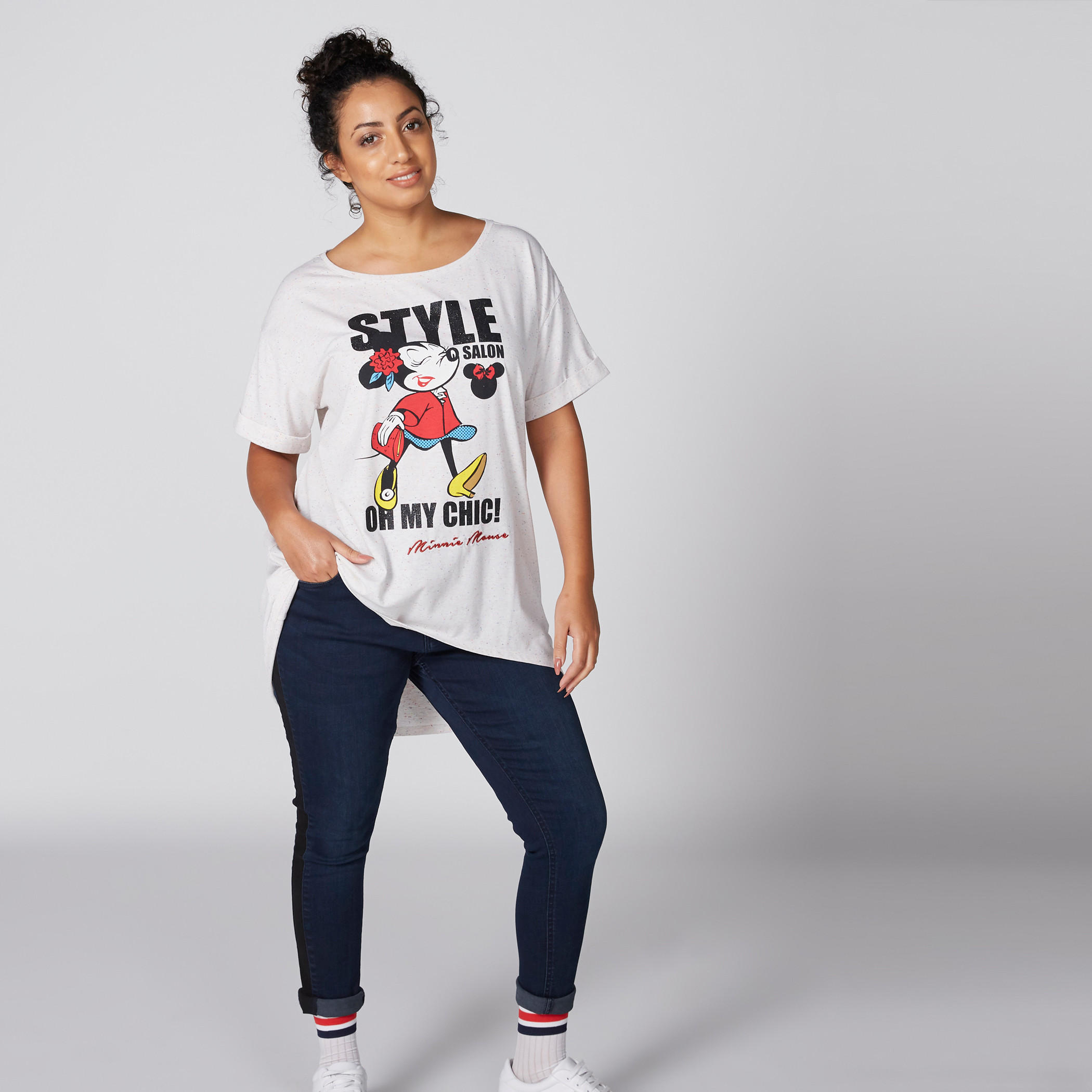 بلوزة بطبعات ميني ماوس وياقة مستديرة وحواف غير مستوية-women-clothing-tshirts-image-1