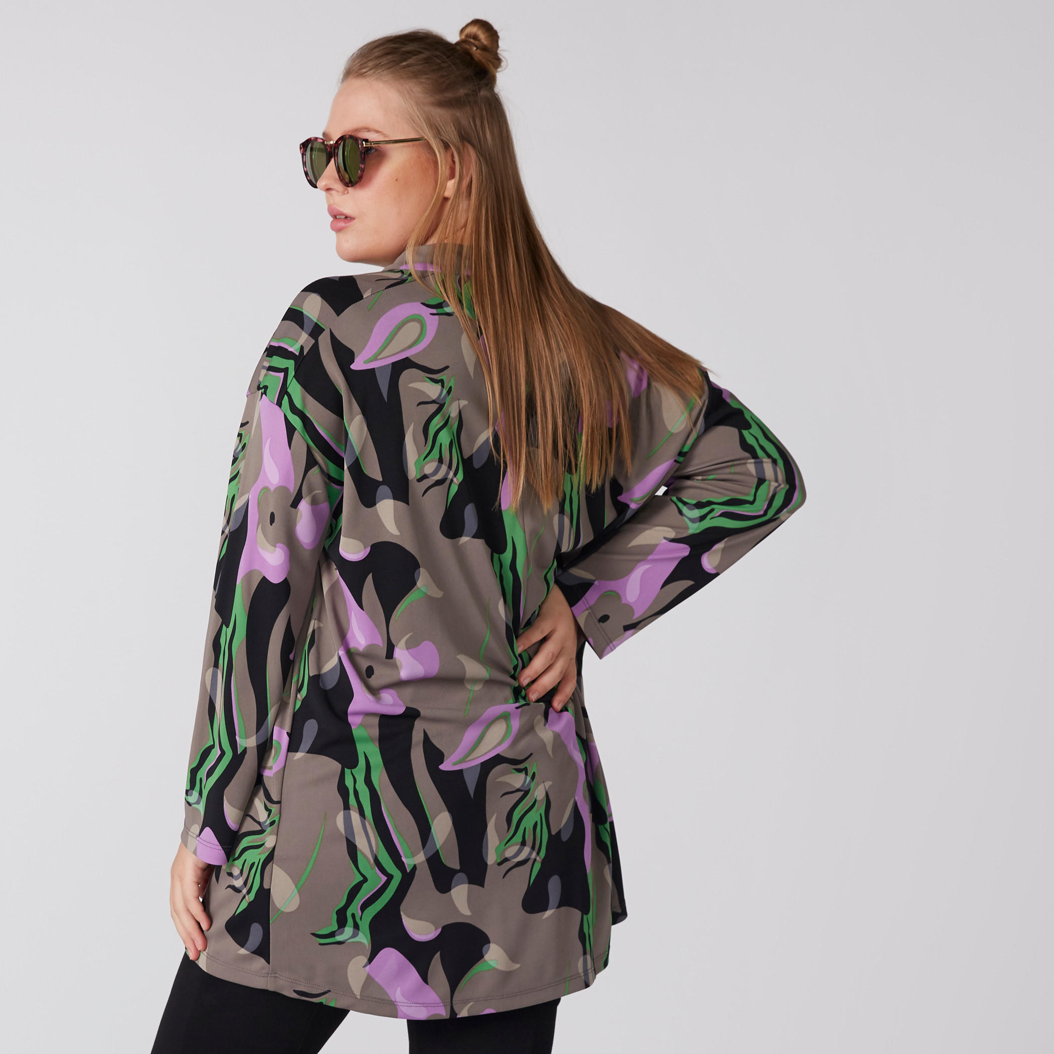تونيك بطبعات وياقة عالية وأكمام طويلة-women-clothing-shirtsandblouses-blouses-image-2