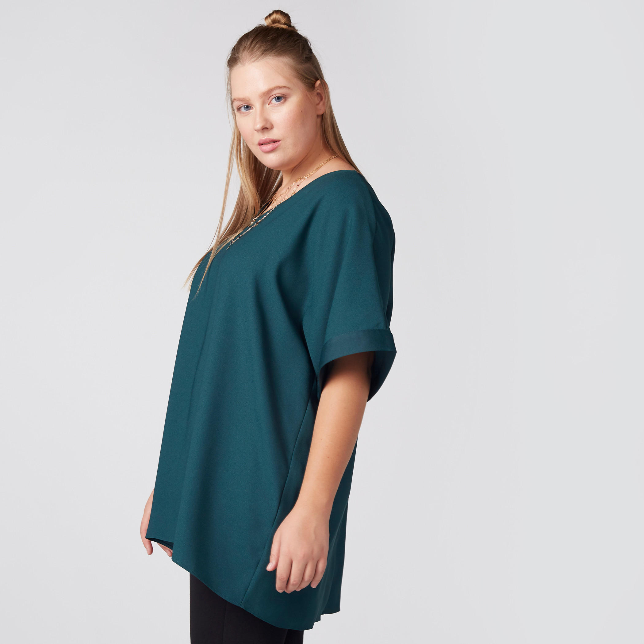 بلوزة بياقة V وأكمام متصلة-women-clothing-shirtsandblouses-blouses-image-2