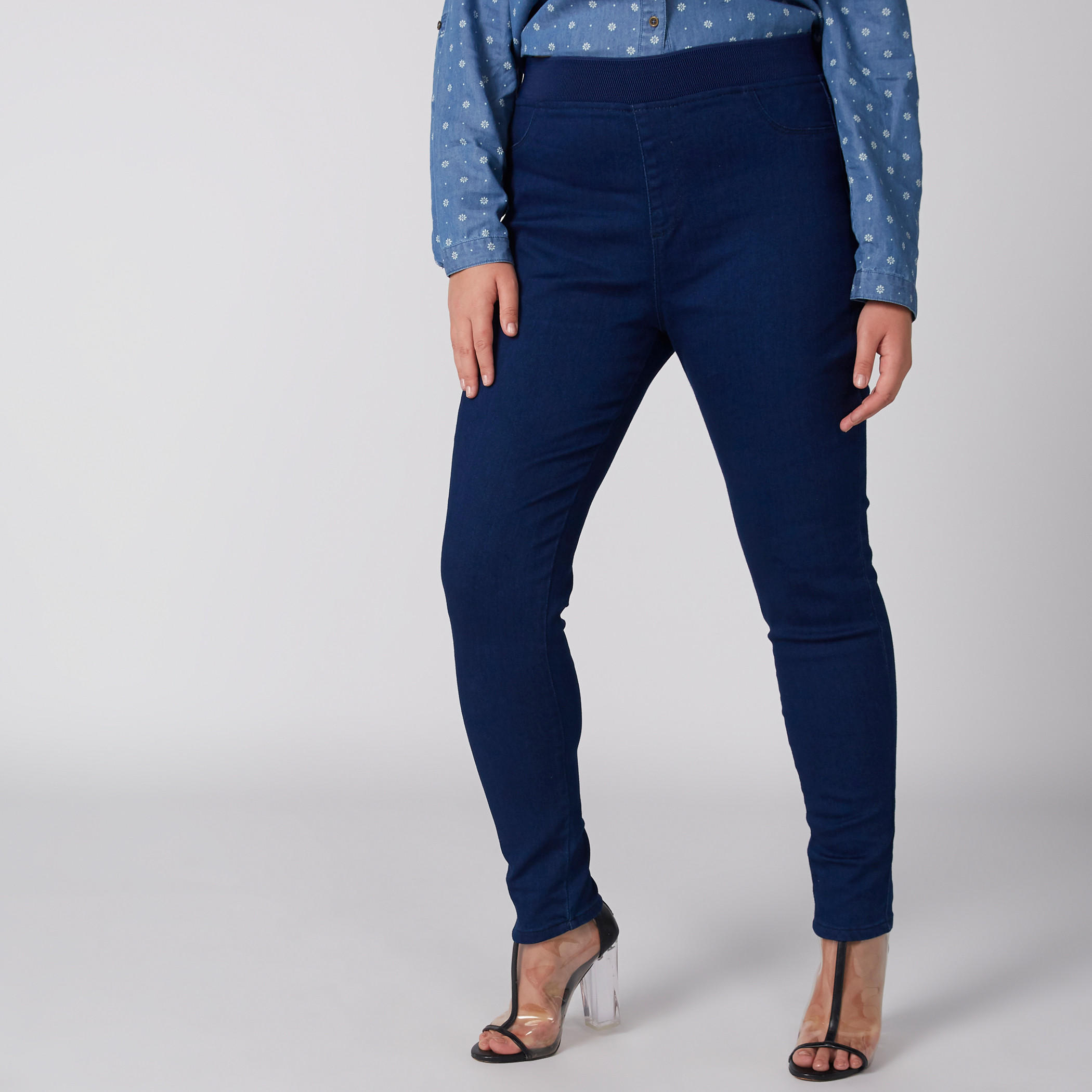 بنطال طويل بقصّة ضيّقة وخصر مطّاطي وجيوب-women-clothing-bottoms-leggings-image-2