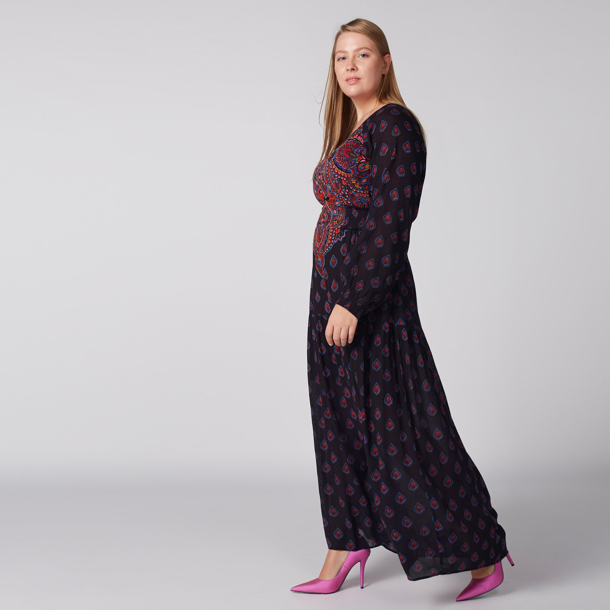 فستان طويل بأكمام طويلة ونقش مطبوع-women-clothing-dresses-image-3