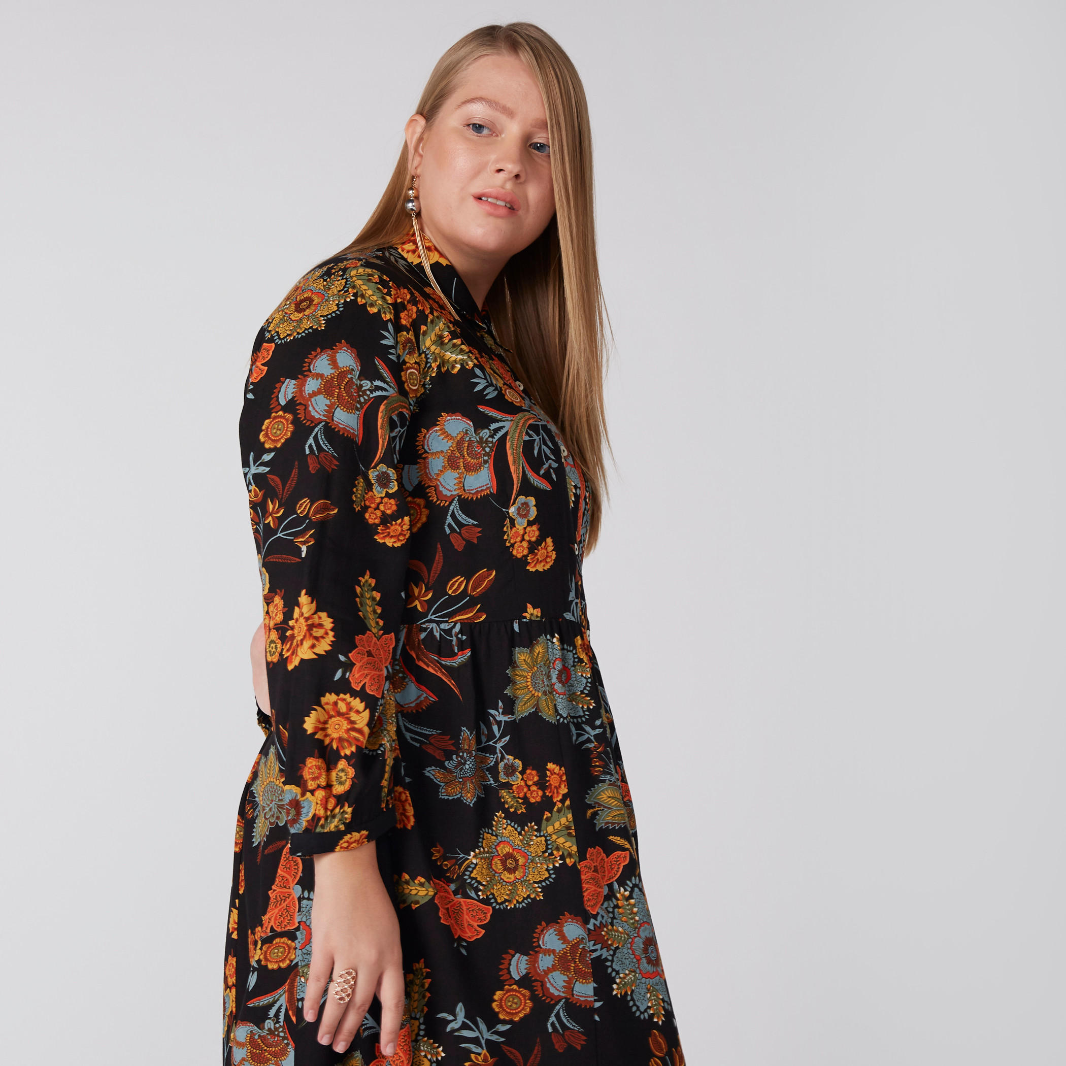 فستان آيه لاين بطبعات وأكمام طويلة وأزرار-women-clothing-dresses-image-3