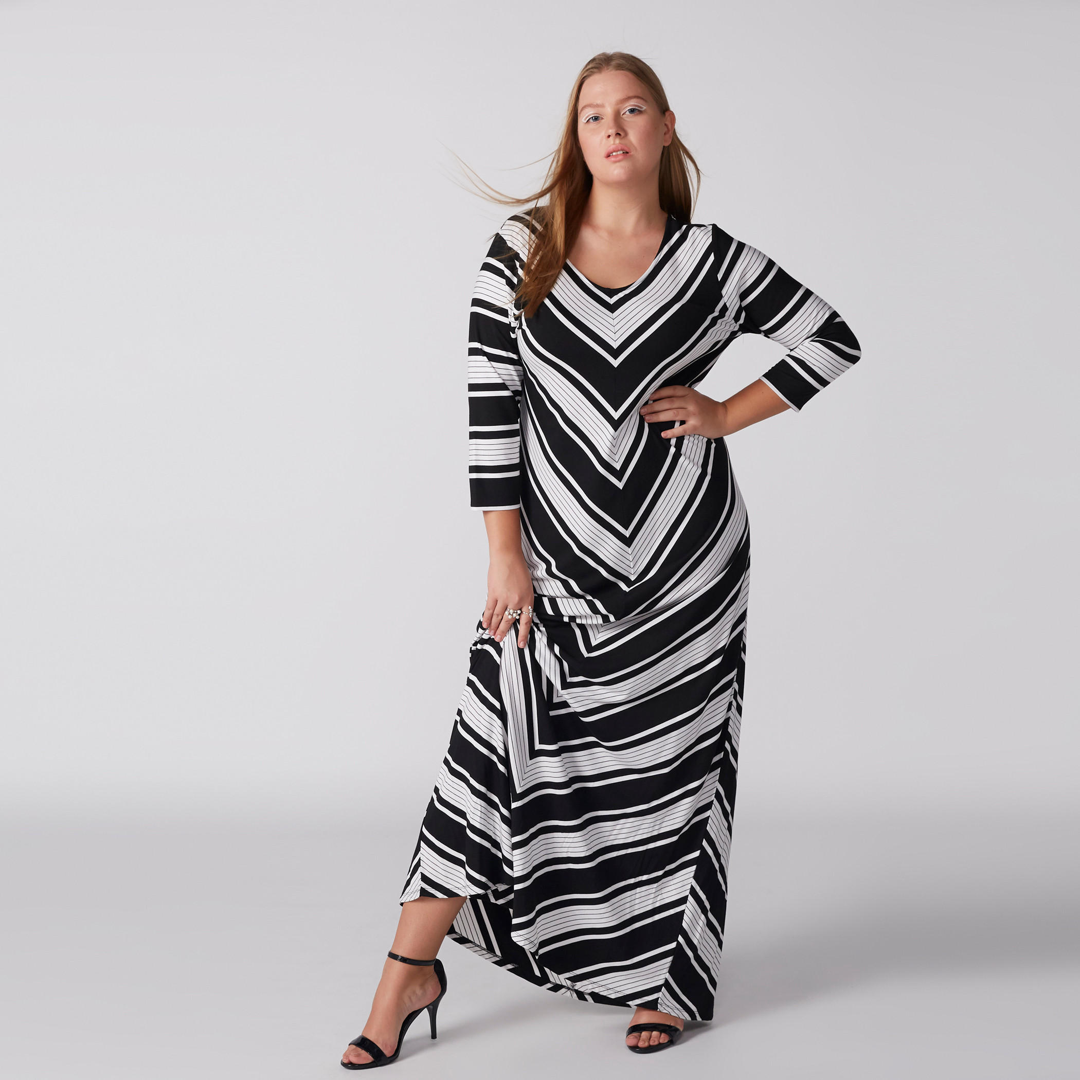 فستان طويل مقلم بياقة مستديرة وأكمام 3/4-women-clothing-dresses-image-2