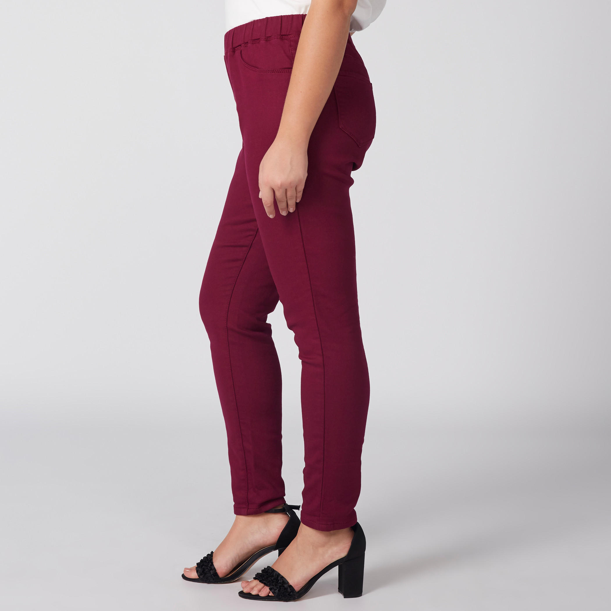 بنطال طويل بقصّة ضيّقة وخصر مطّاطي وجيوب-women-clothing-bottoms-leggings-image-4