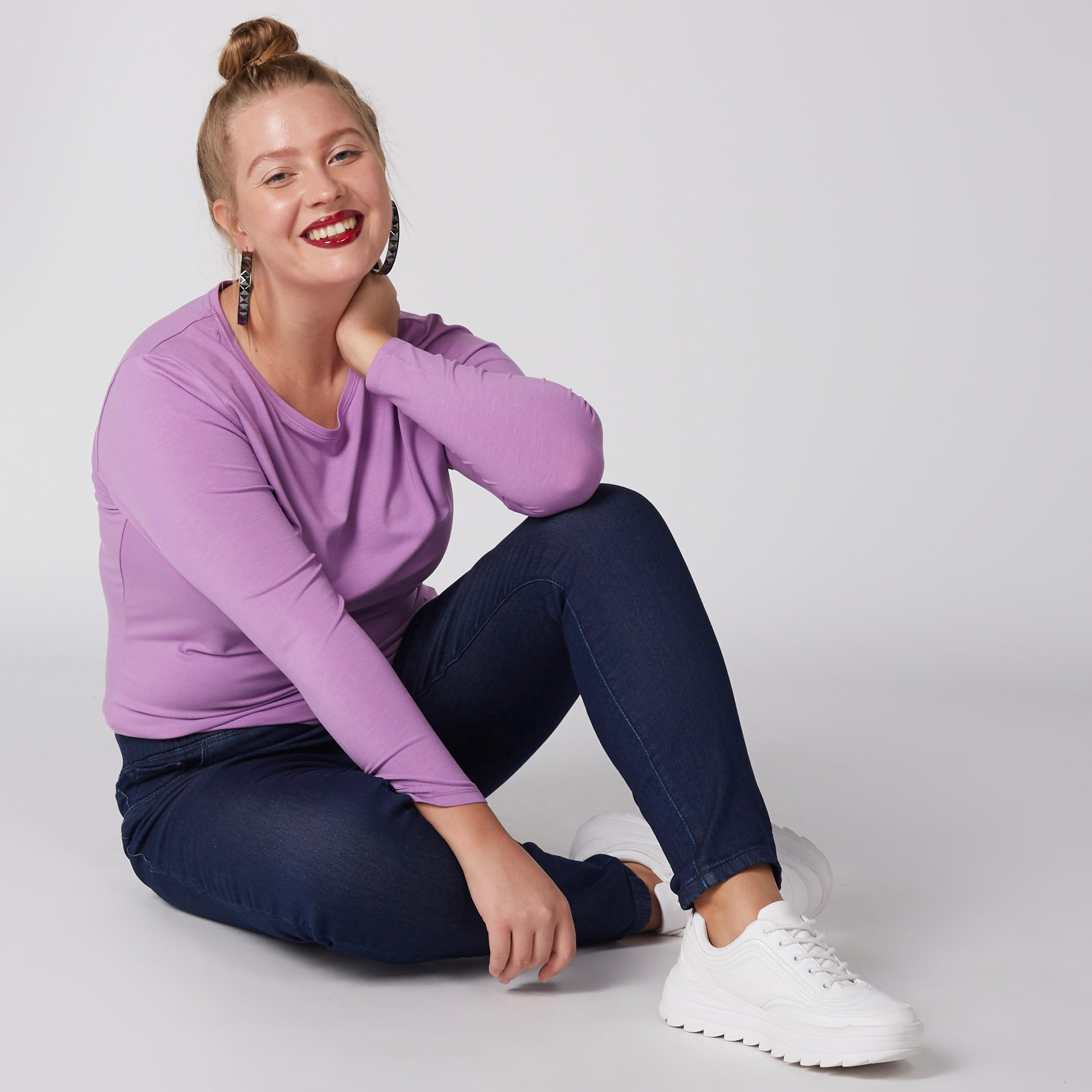 بنطلون جيقنز مقاس كبير بخصر مطاطي وجيب-women-clothing-bottoms-leggings-image-2