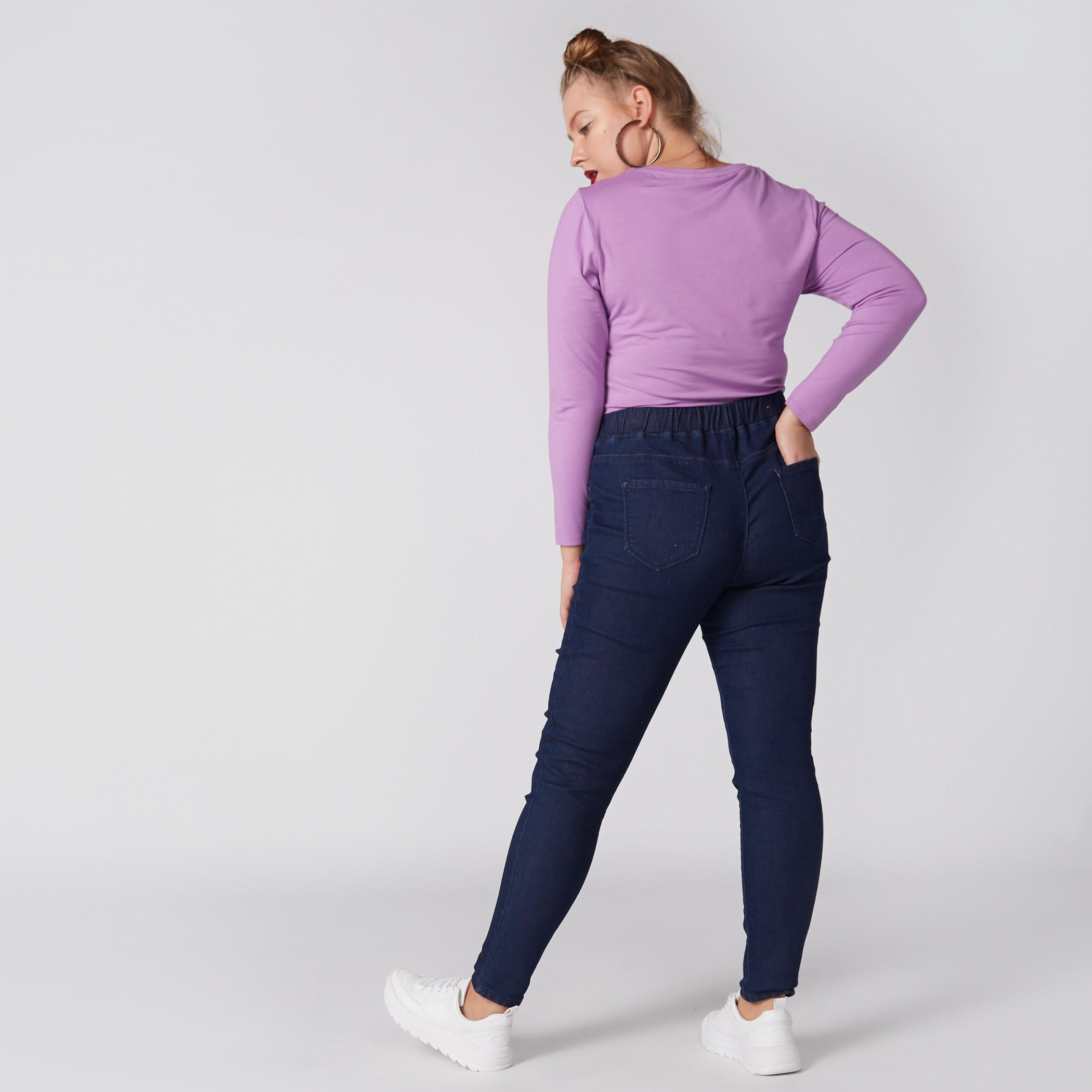 بنطلون جيقنز مقاس كبير بخصر مطاطي وجيب-women-clothing-bottoms-leggings-image-5