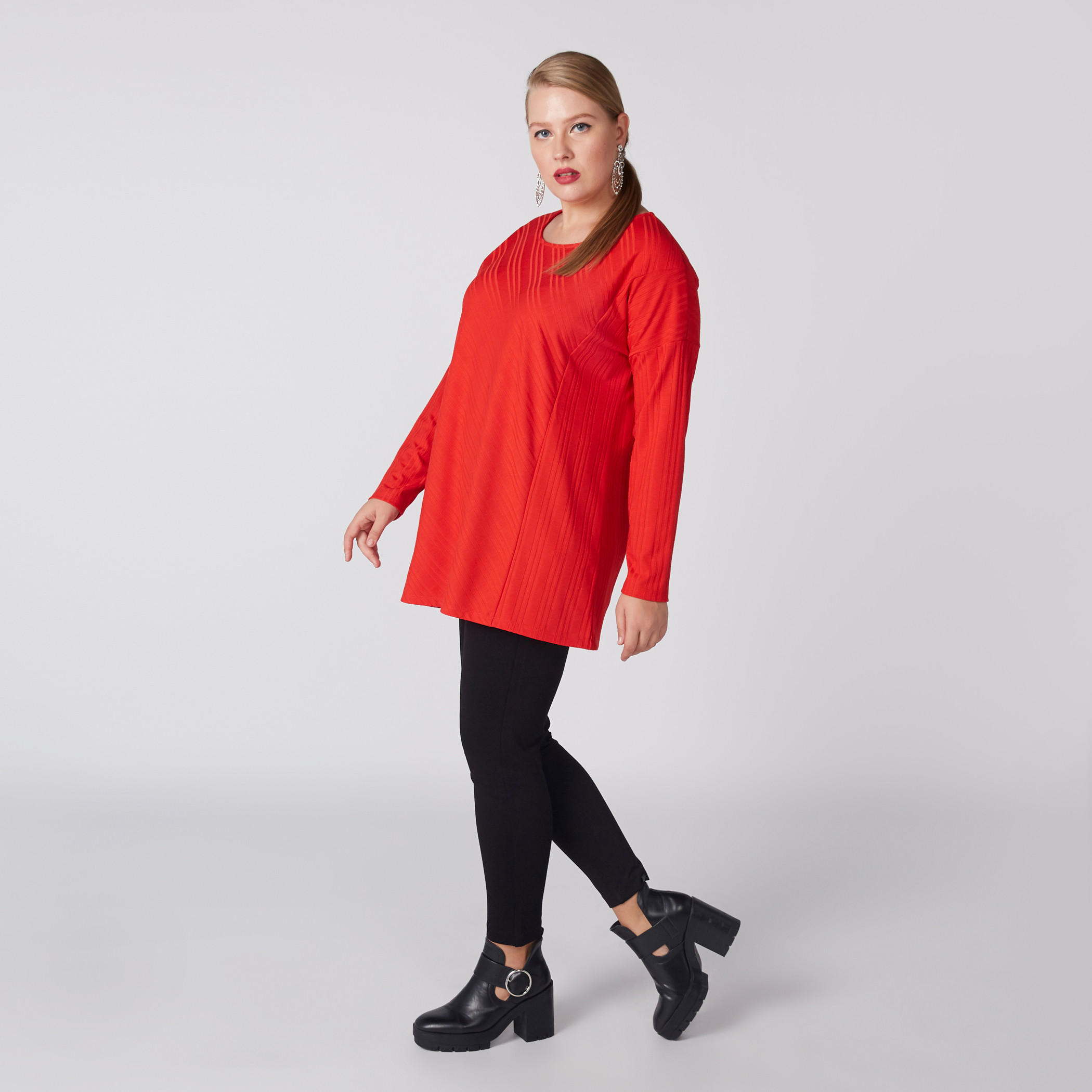 بلوزة بارزة الملمس بياقة مستديرة وأكمام طويلة-women-clothing-shirtsandblouses-blouses-image-3