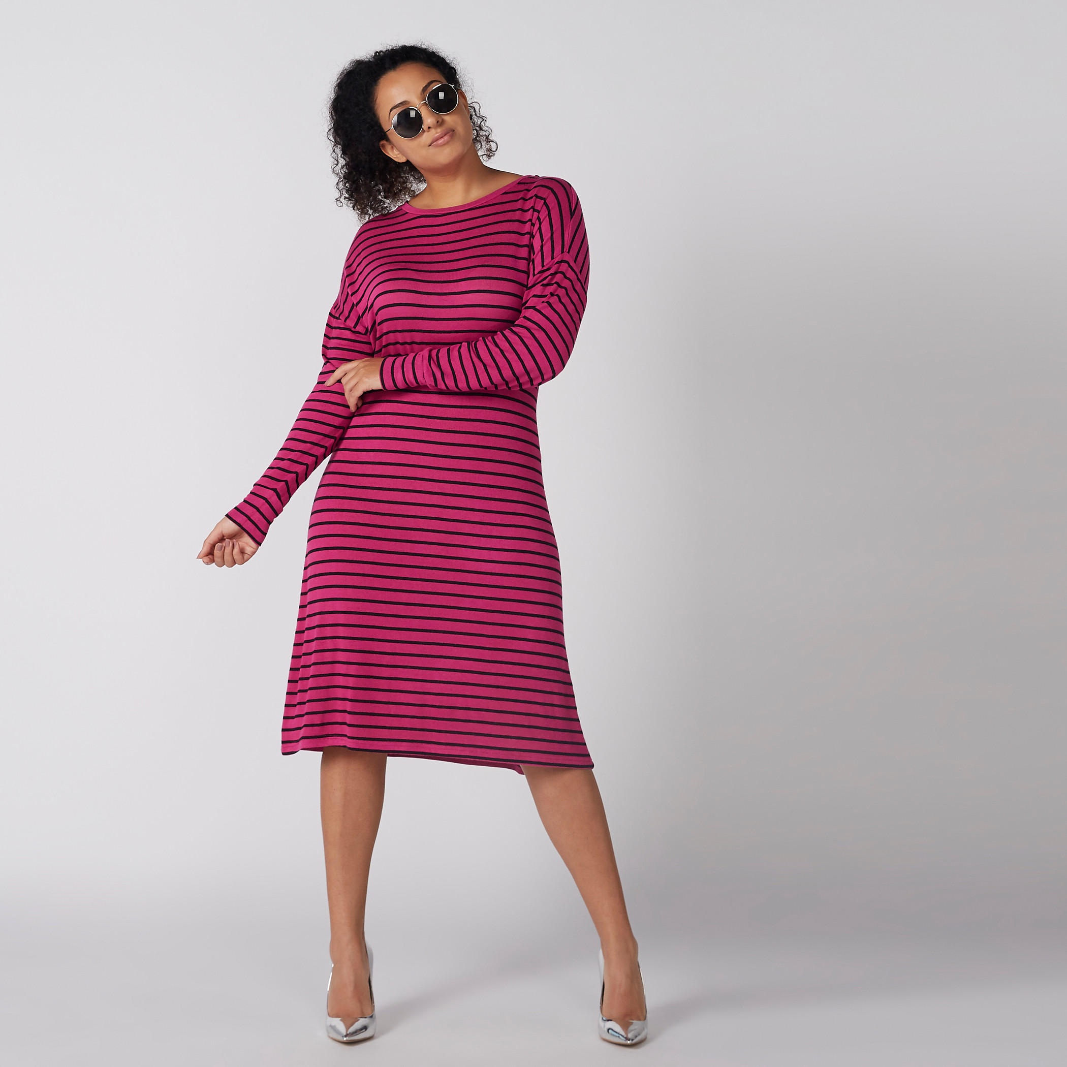 فستان ميدي مقلّم بياقة مستديرة وأكمام بأكتاف منسدلة-women-clothing-dresses-image-3