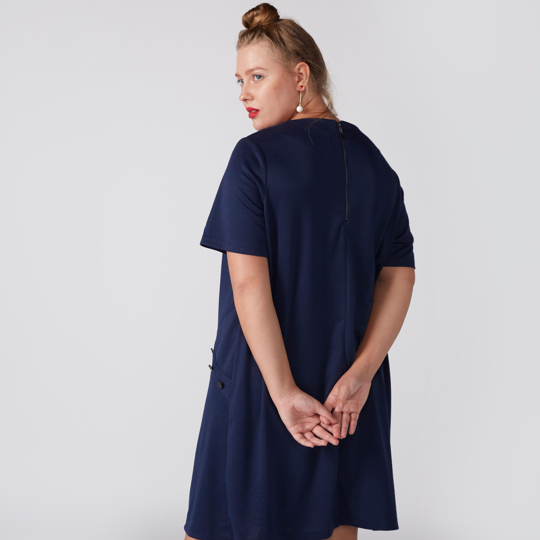 فستان ميدي بياقة مستديرة وأكمام قصيرة وسحاب إغلاق-women-clothing-dresses-image-2