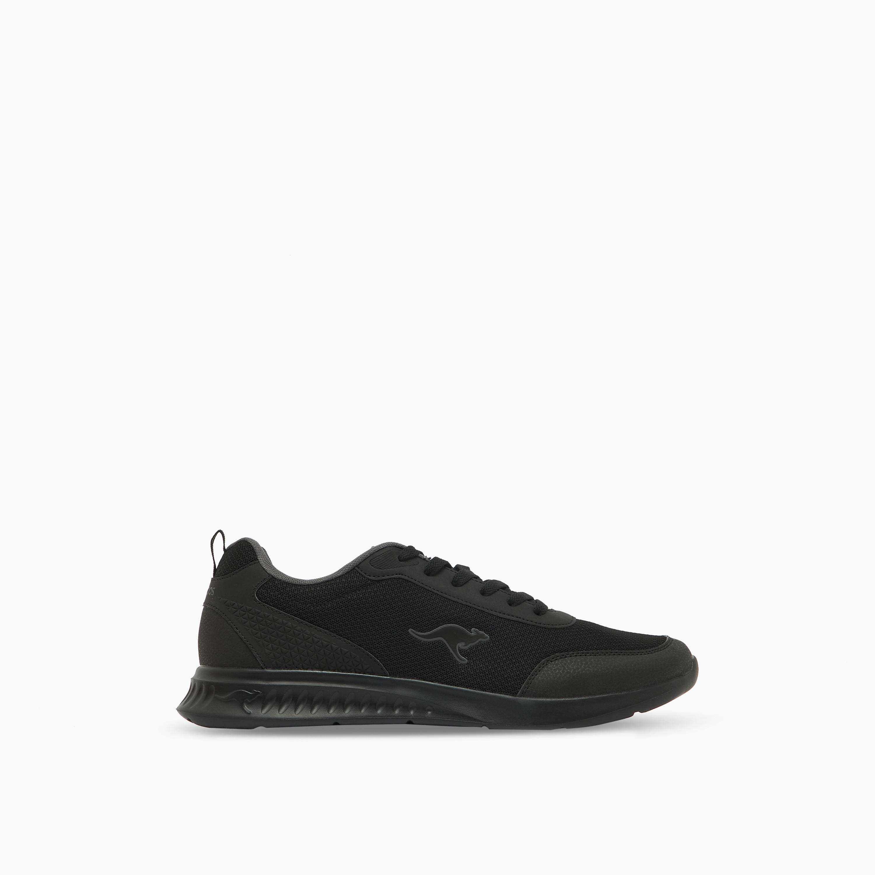 حذاء رياضي برباط إغلاق للرجال من كانجاروز-sports-men-shoes-image-3