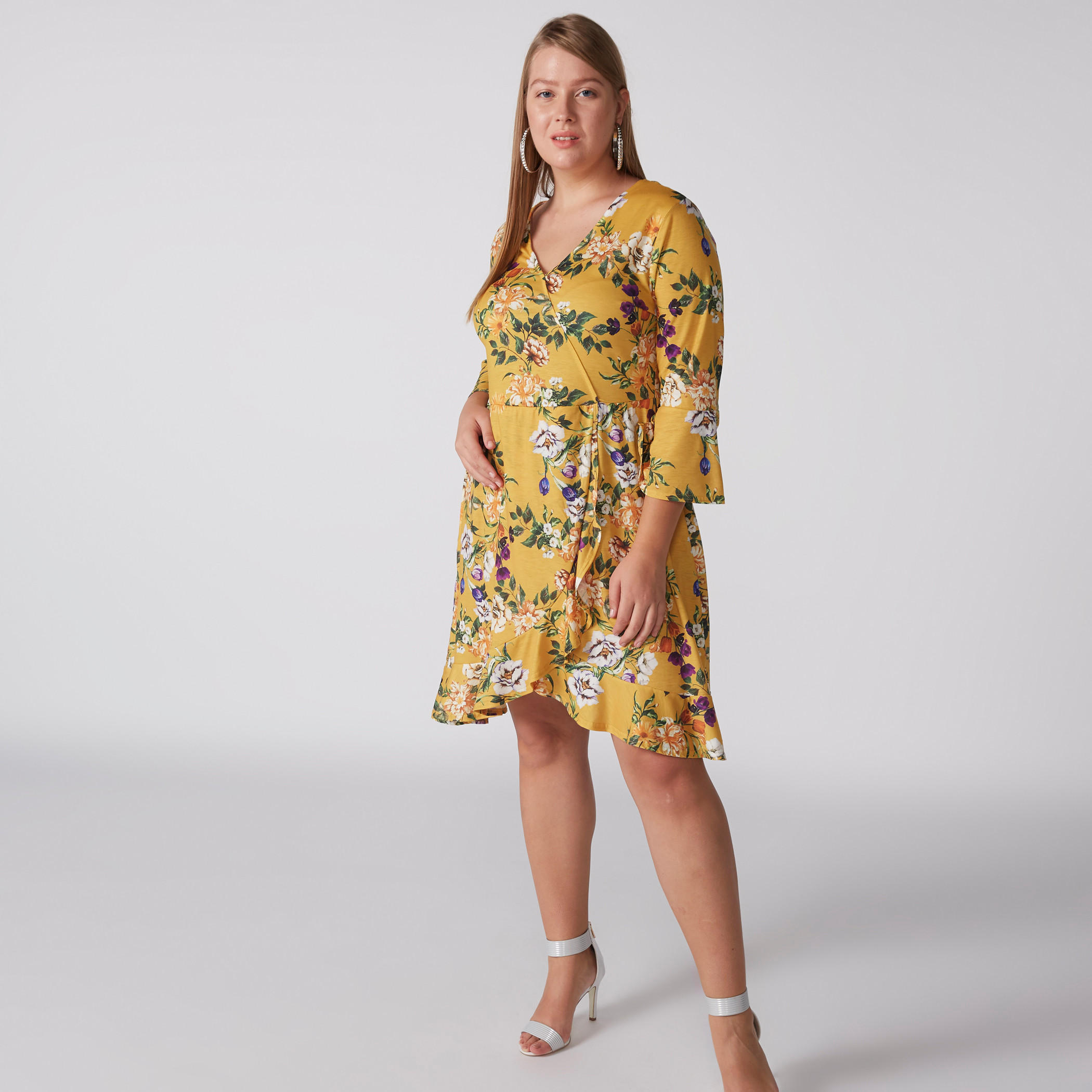 فستان لف بحواف غير مستوية وطبعات وأكمام واسعة ورباط-women-clothing-dresses-image-3