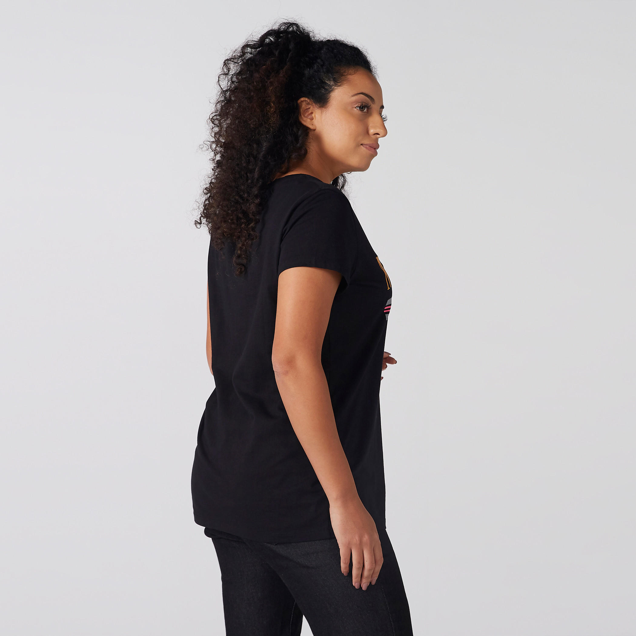 تيشيرت بطبعات بياقة مستديرة وأكمام قصيرة-women-clothing-tshirts-image-1