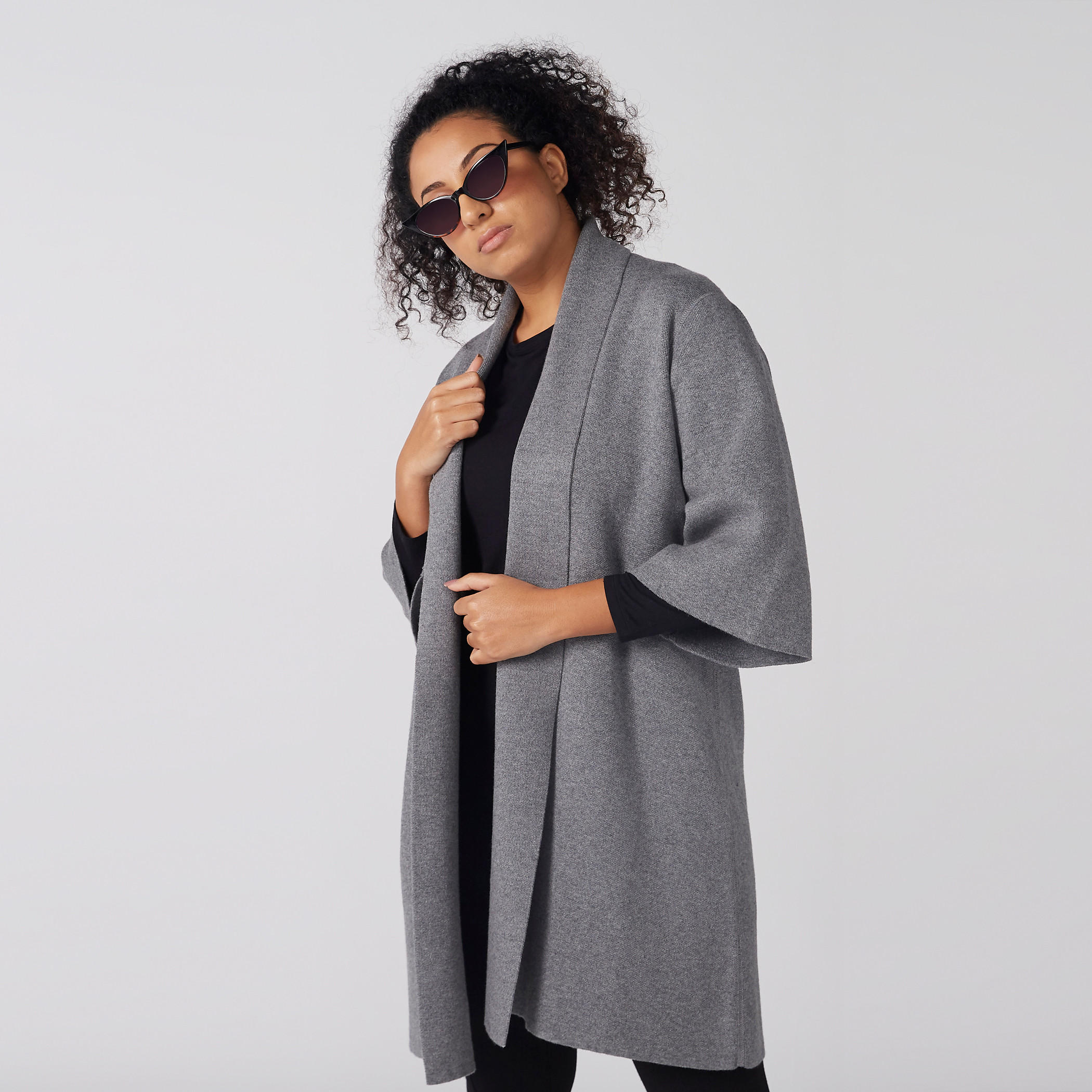 سترة طويلة بارزة الملمس مفتوحة من الأمام بأكمام 3/4-women-winterwear-cardigansandjumpers-cardigans-image-1