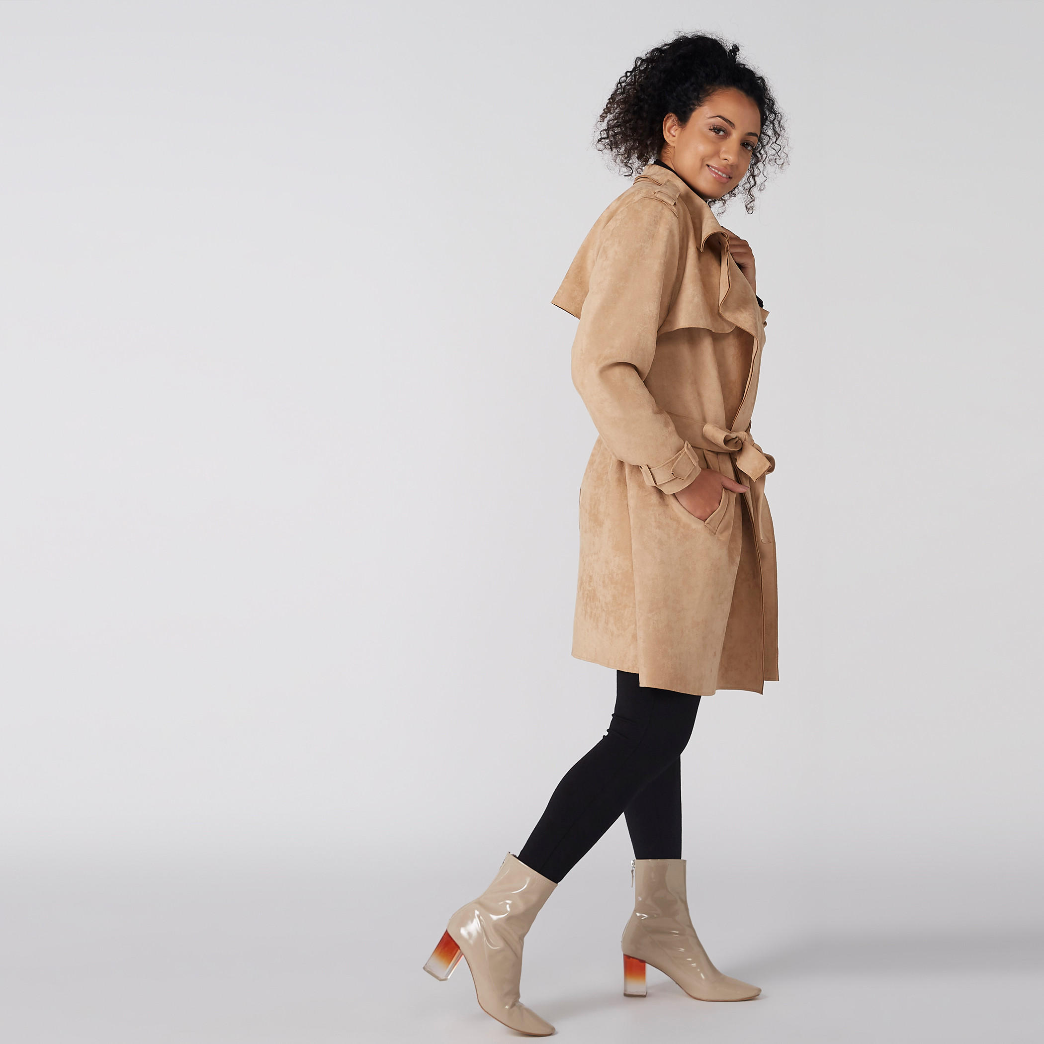 معطف ترنش بأكمام طويلة وجيوب-women-winterwear-coatsandjackets-jackets-image-3