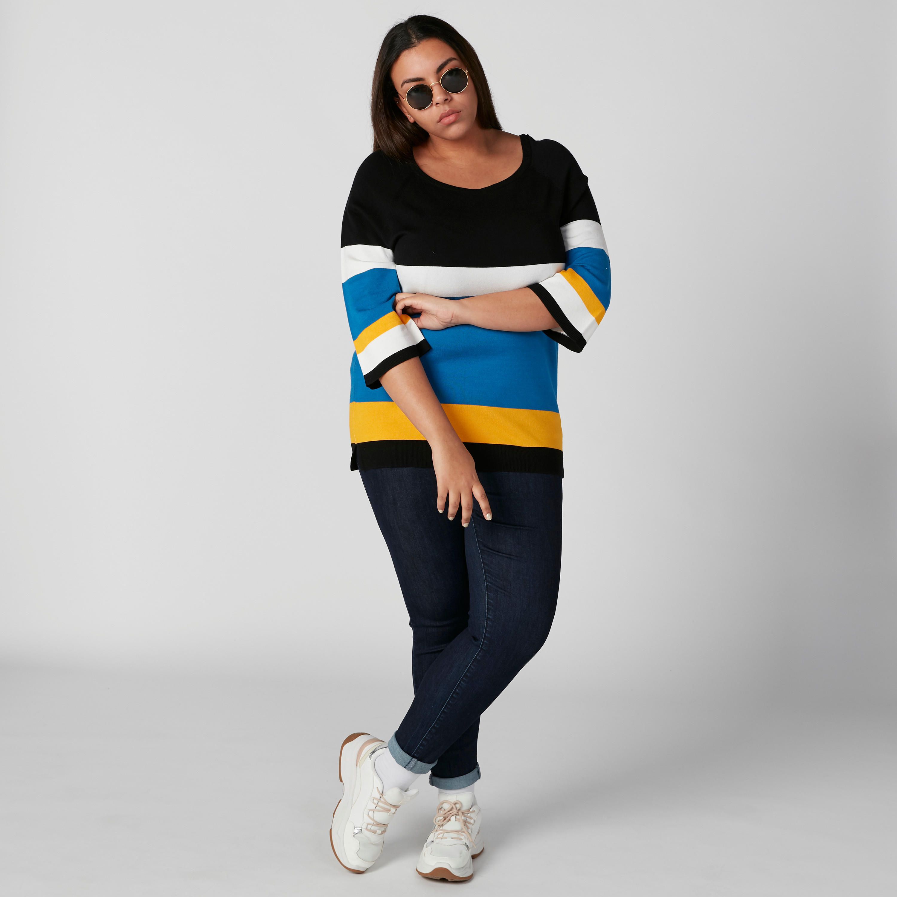 سويتر مقلّم بياقة مستديرة وأكمام 3/4-women-winterwear-cardigansandjumpers-cardigans-image-1