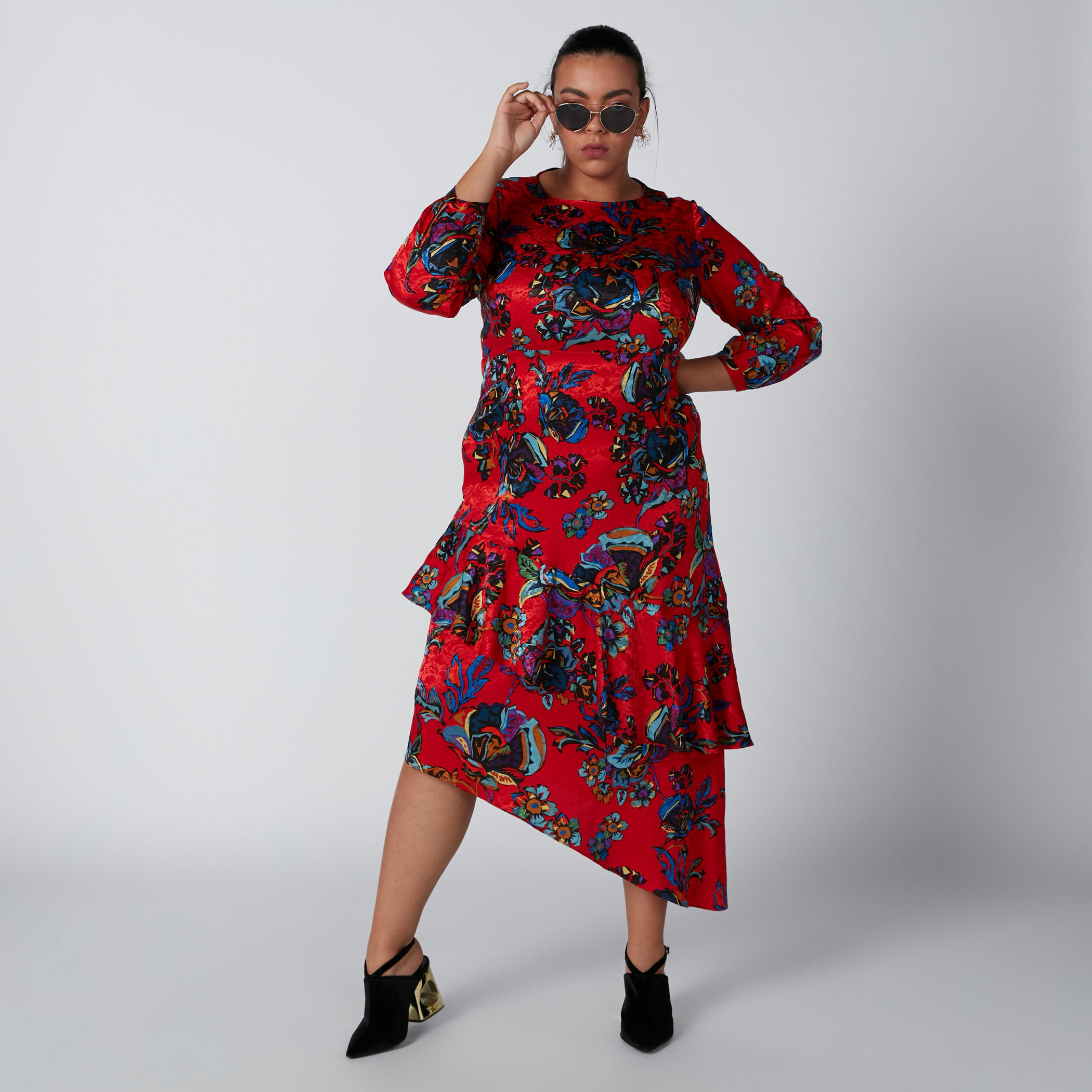 فستان متوسط الطول بحوّاف غير مستوية وطبعات-women-clothing-dresses-image-3