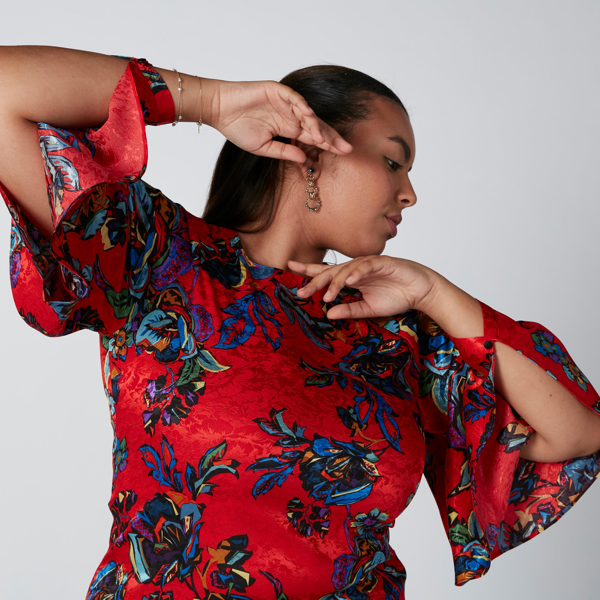 Floral Printed Top with Raglan Sleeves-women-clothing-shirtsandblouses-blouses-image-5