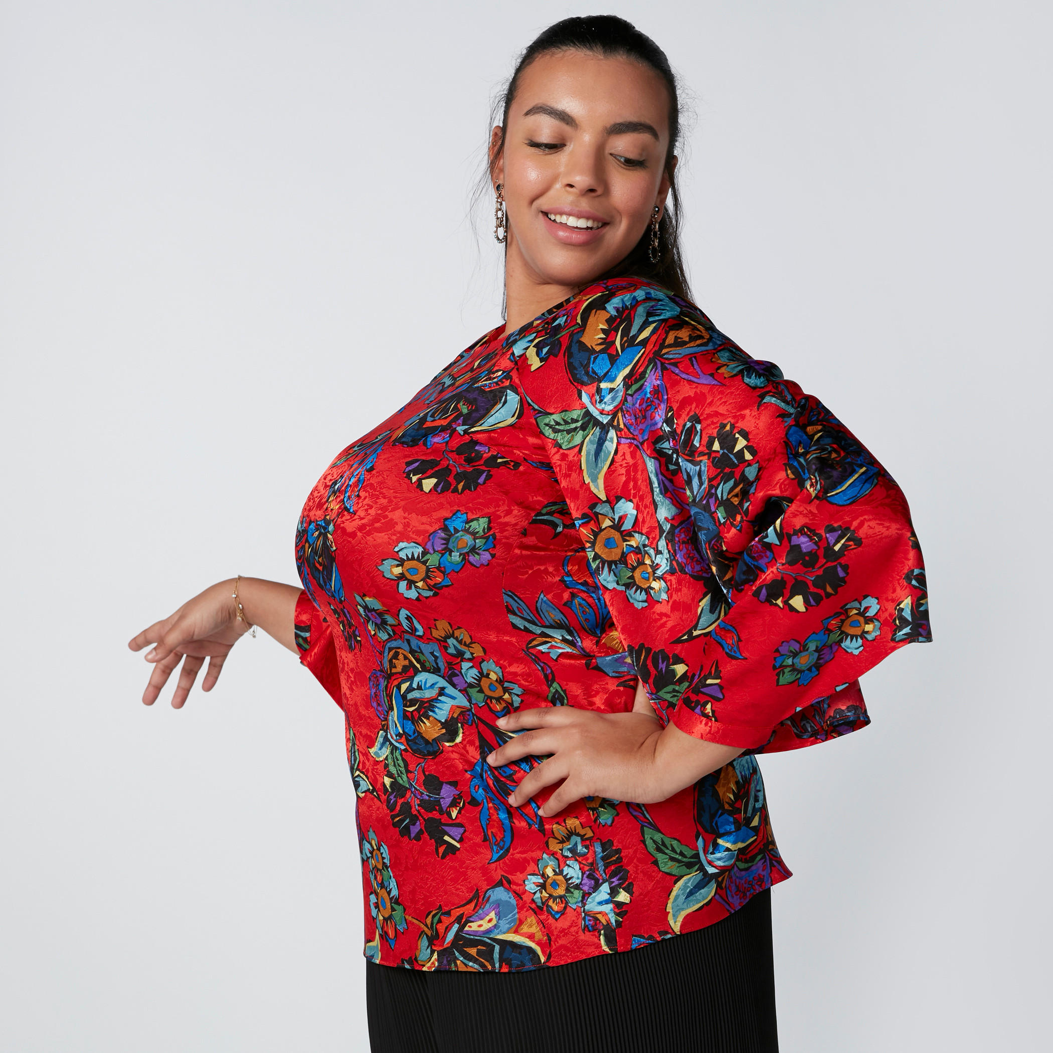 Floral Printed Top with Raglan Sleeves-women-clothing-shirtsandblouses-blouses-image-6