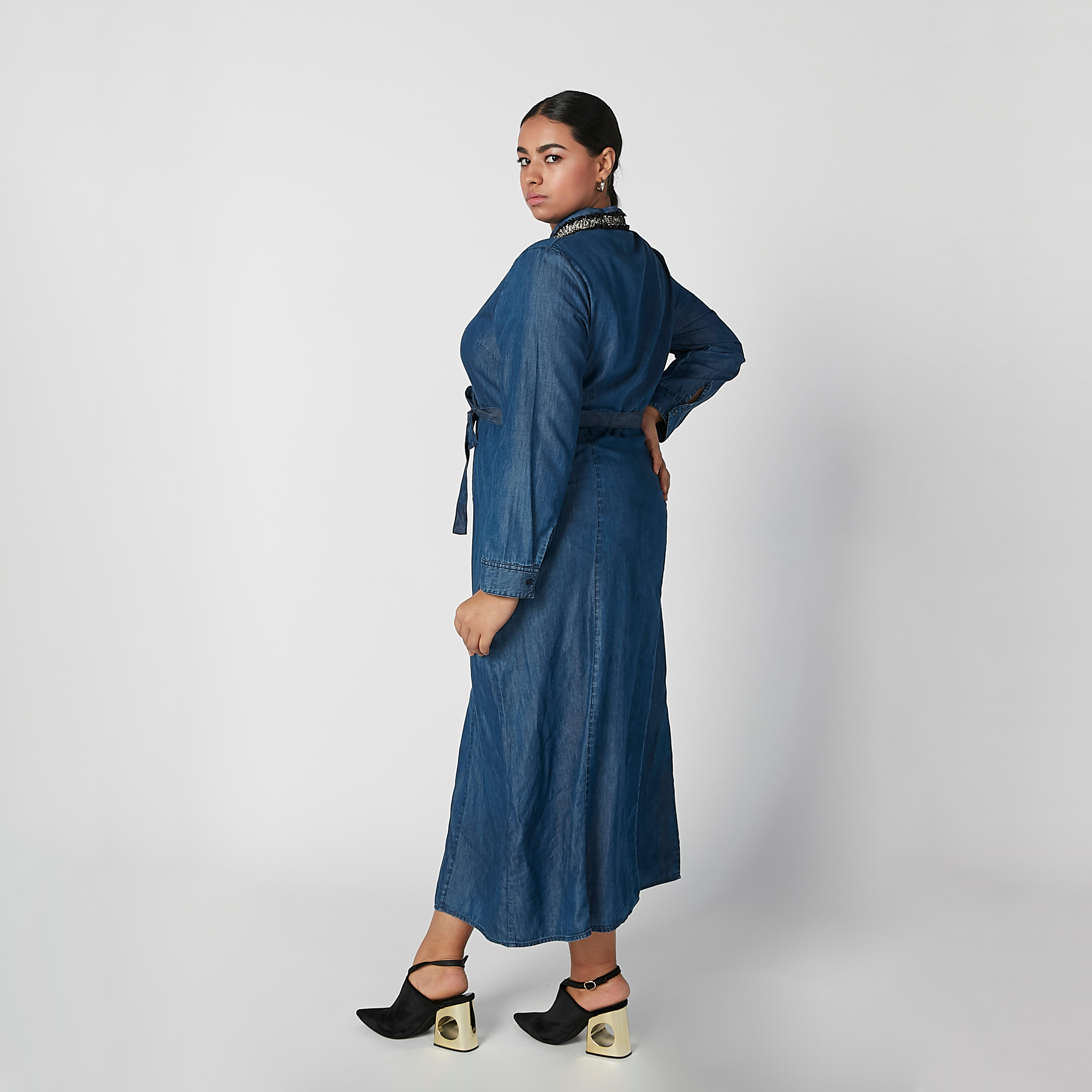 Embellished Collared Denim Shirt Dress with Long Sleeves and Pocket Detail-women-clothing-dresses-image-4
