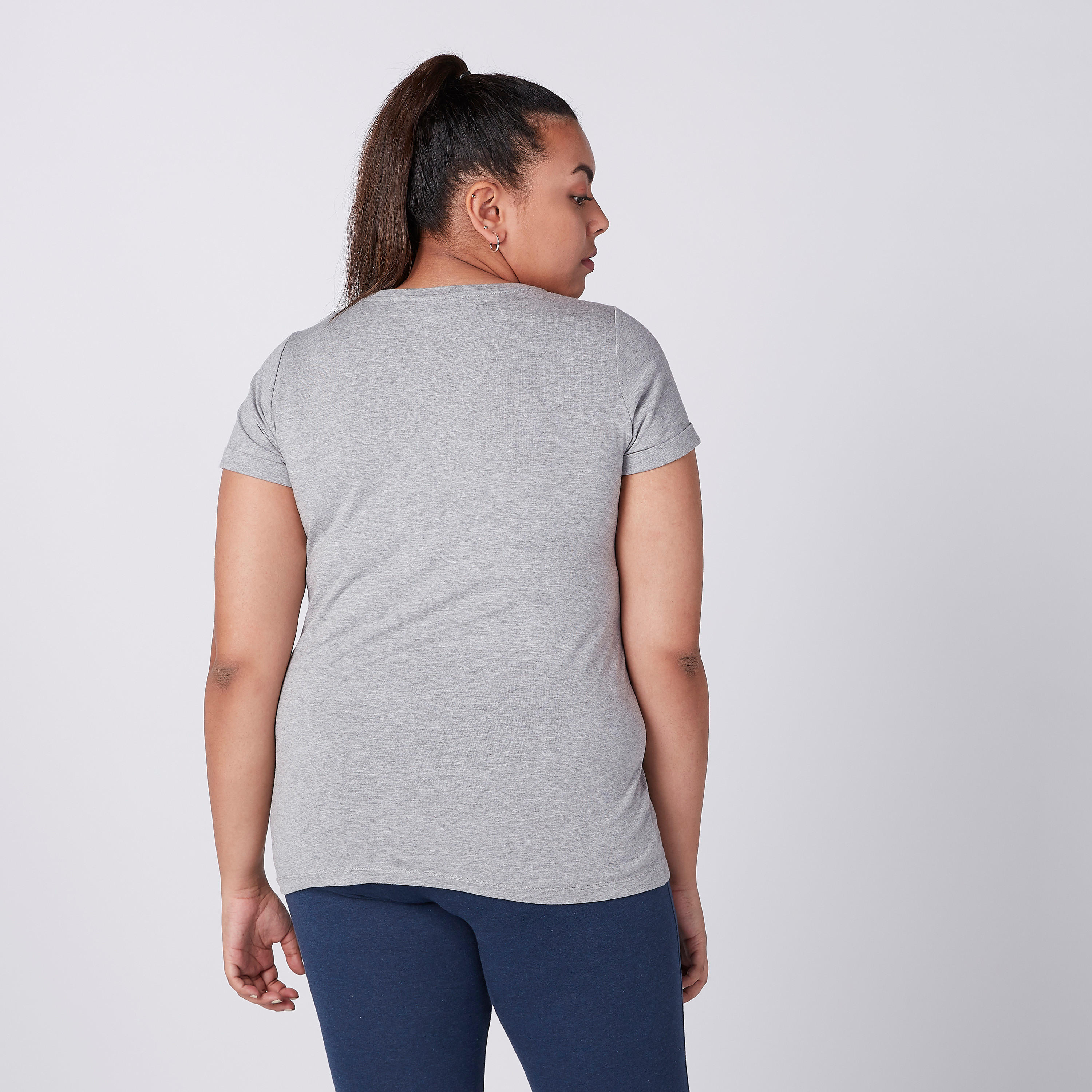 تيشيرت بياقة مستديرة وأكمام قصيرة وطبعات-women-clothing-tshirts-image-4
