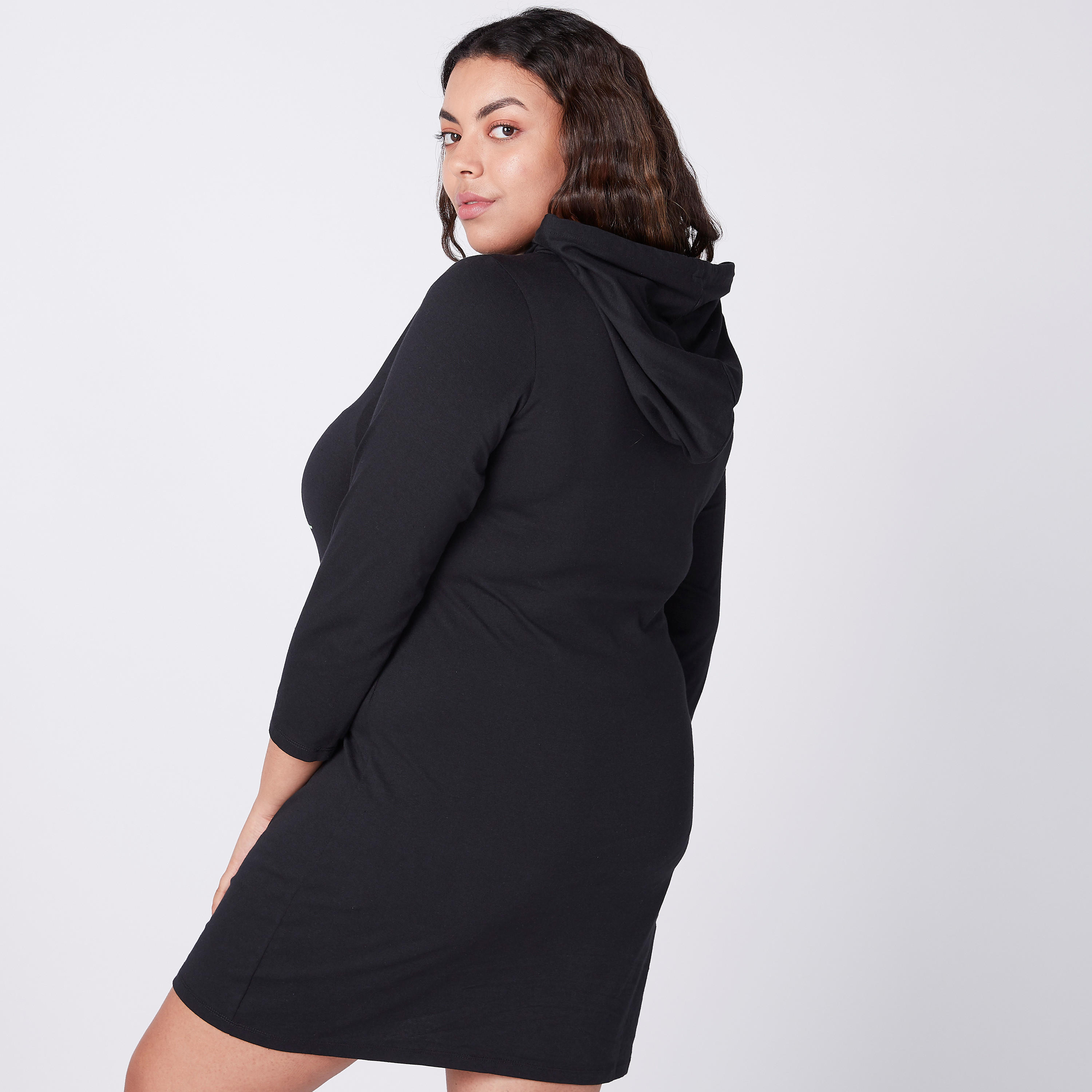 فستان تيشيرت بقبّعة وأكمام 3/4 وطبعات ميكي ماوس-women-clothing-dresses-image-3