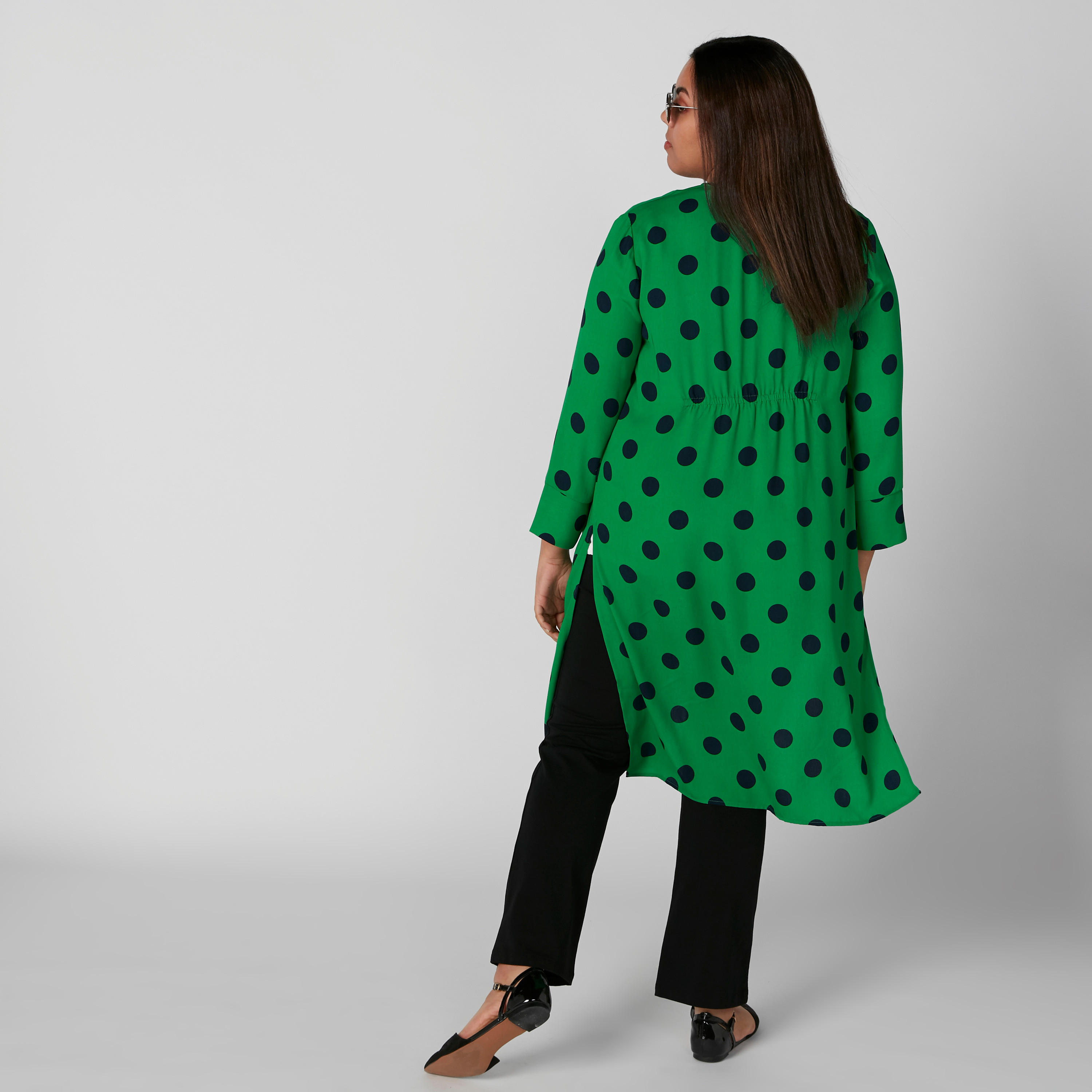 سترة طويلة بطبعات منقطة وأكمام طويلة-women-winterwear-cardigansandjumpers-cardigans-image-1
