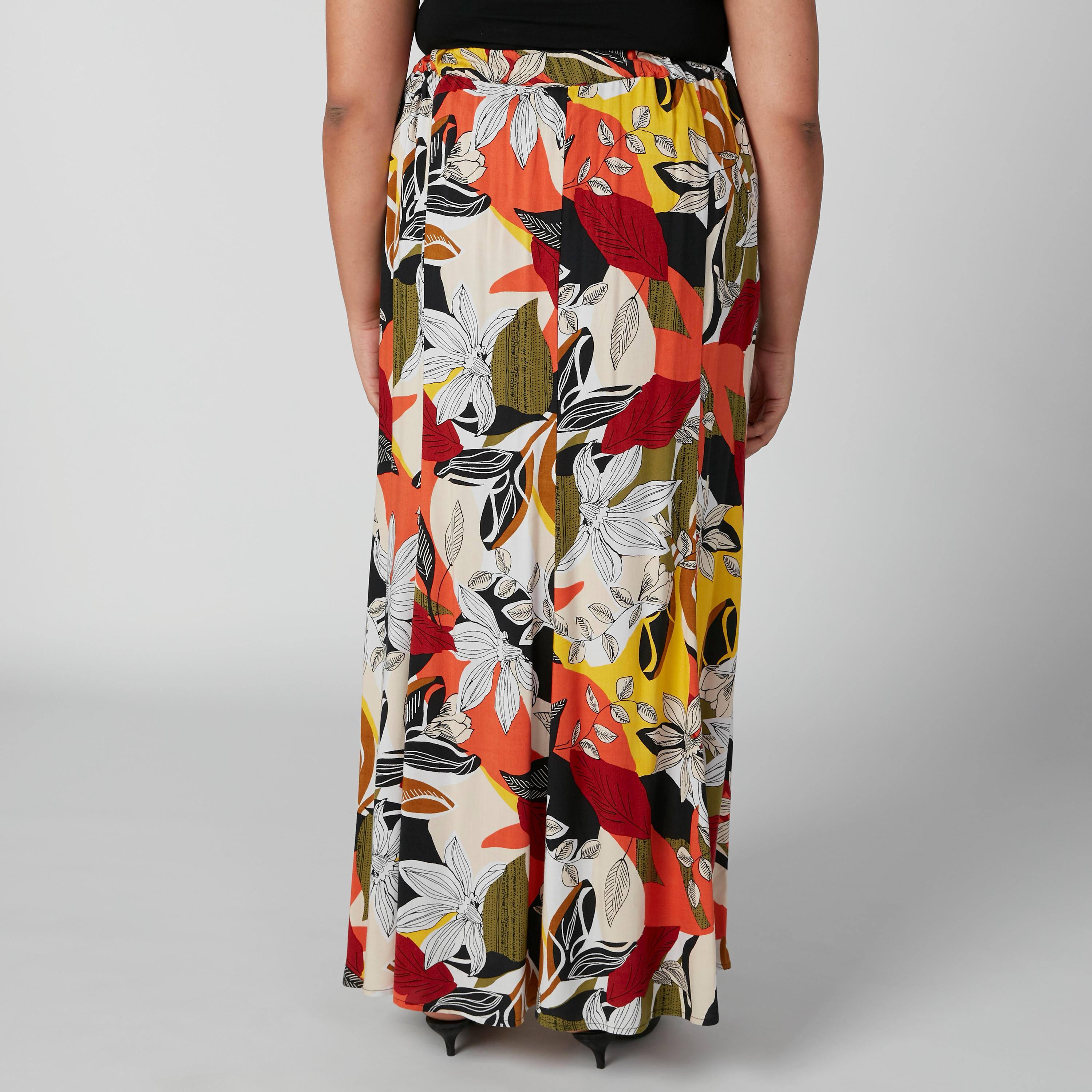 فستان طويل بأزرار وطبعات أزهار-women-clothing-bottoms-skirts-image-3
