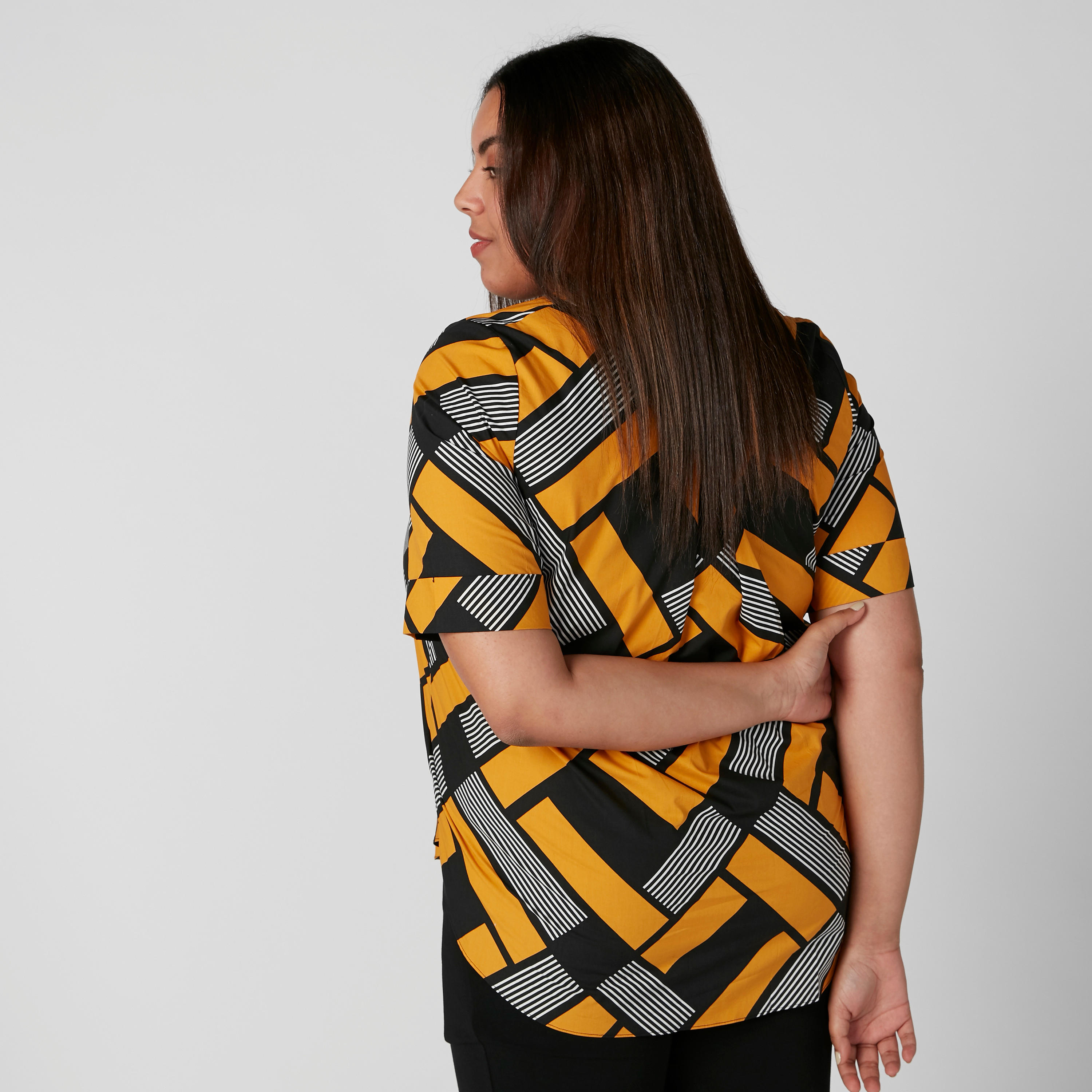 Printed Top with Round Neck and Short Sleeves-women-clothing-shirtsandblouses-blouses-image-2