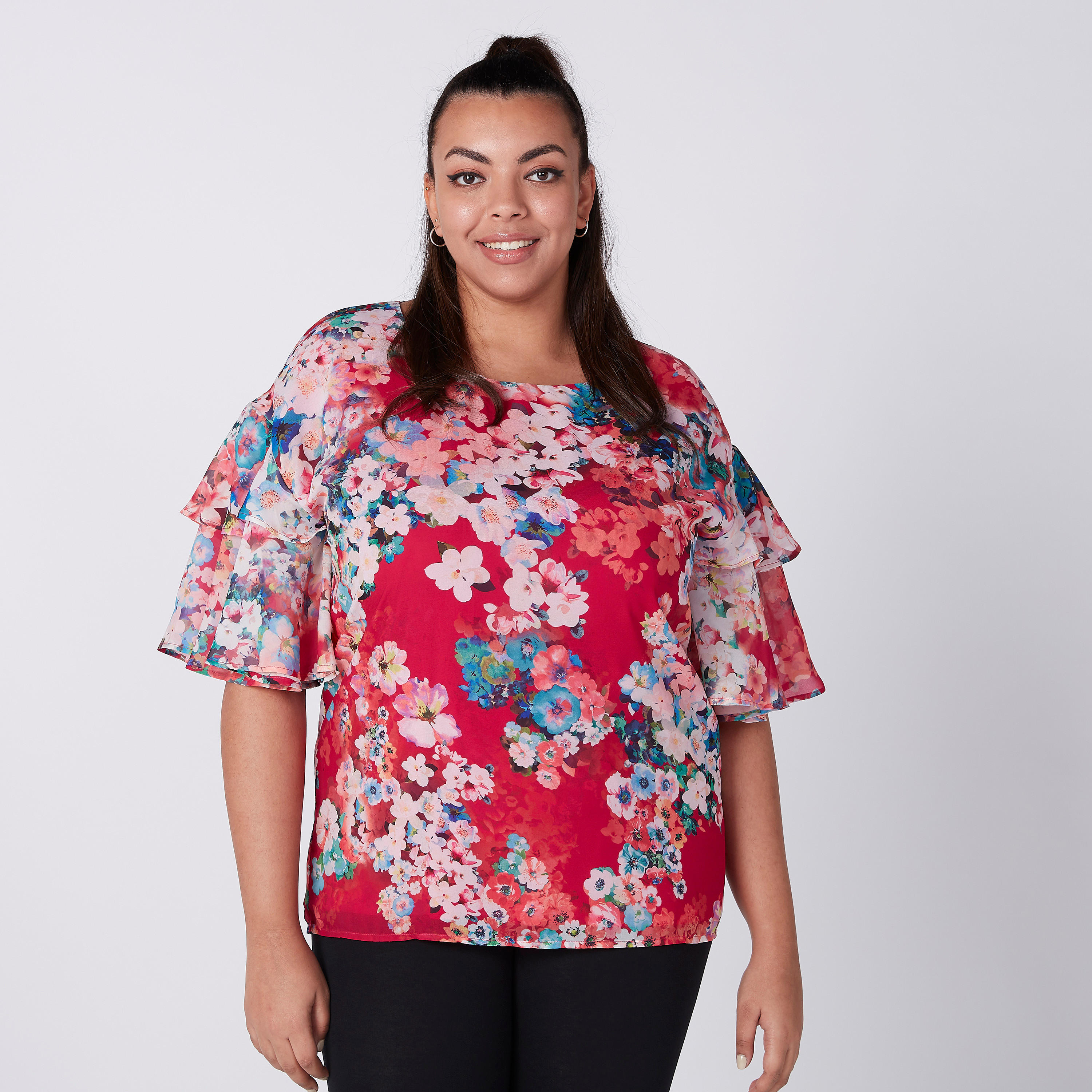 بلوزة بأكمام كشكش وطبعات زهرية-women-clothing-shirtsandblouses-blouses-image-2