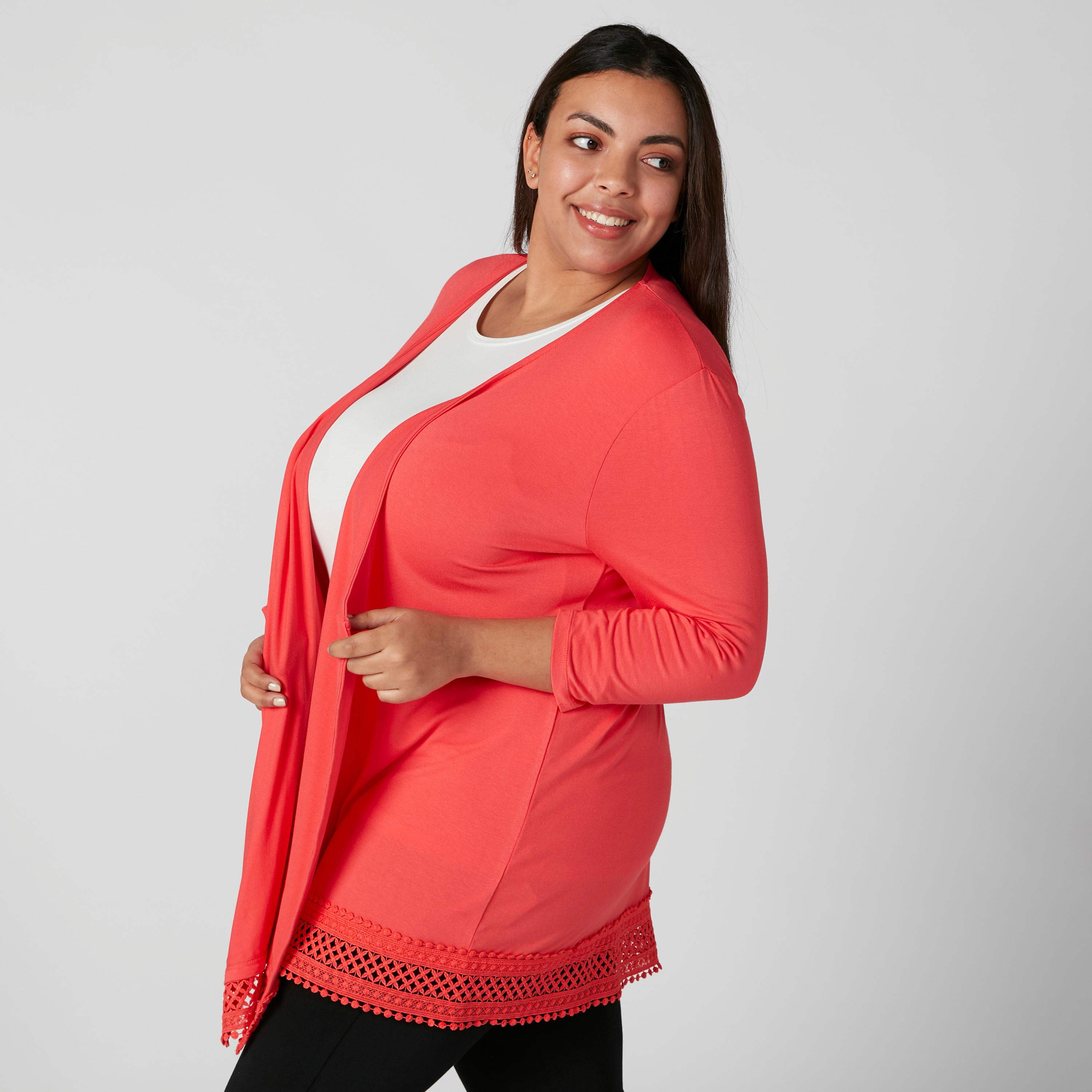 سترة مزينة بكرات بوم بوم وأكمام 3/4-women-winterwear-cardigansandjumpers-cardigans-image-4